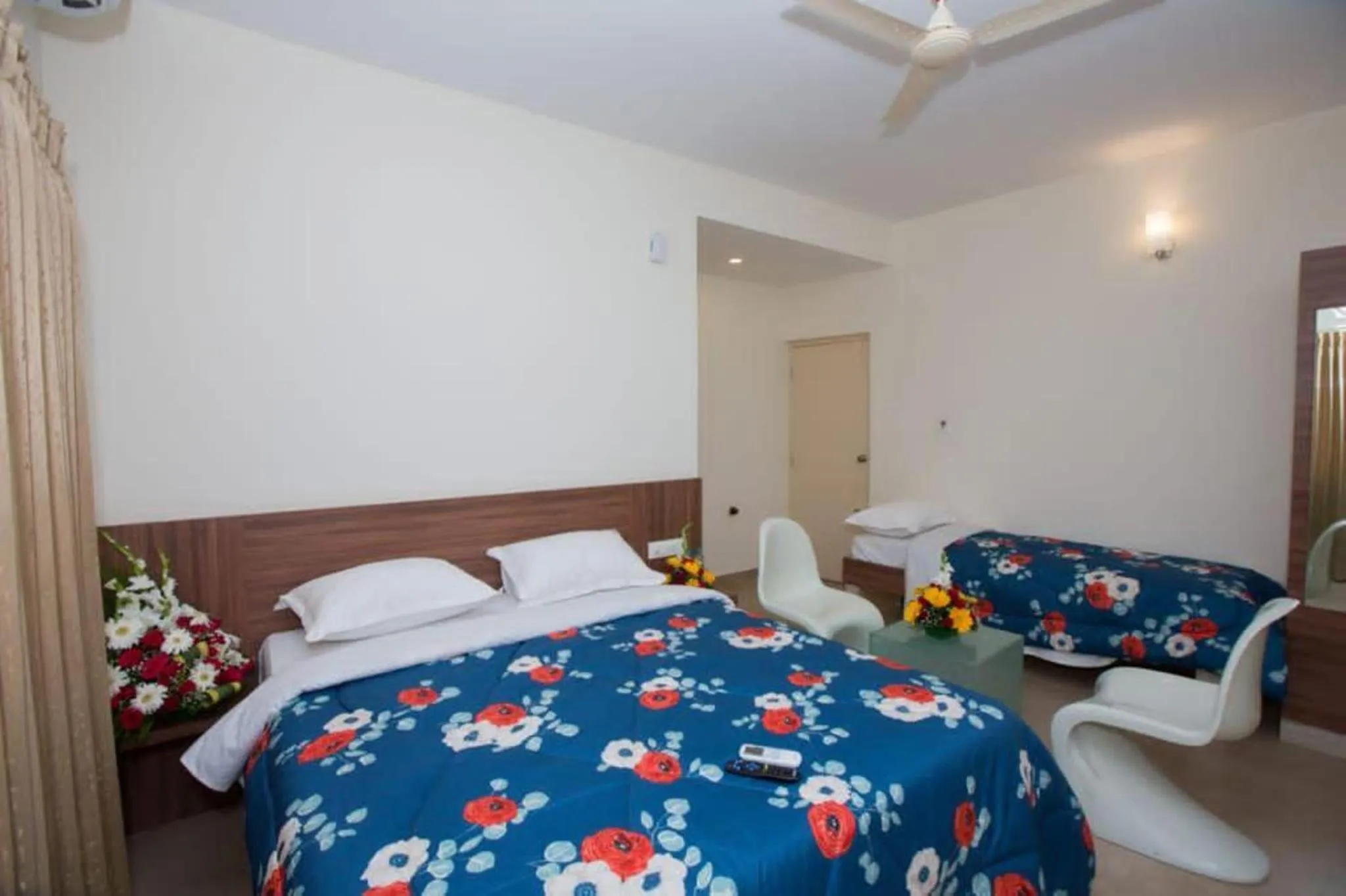 Photo of the whole room, Bed in HOTEL VIJAYA LAKSHMI RESIDENCY - YESHWANTHPUR