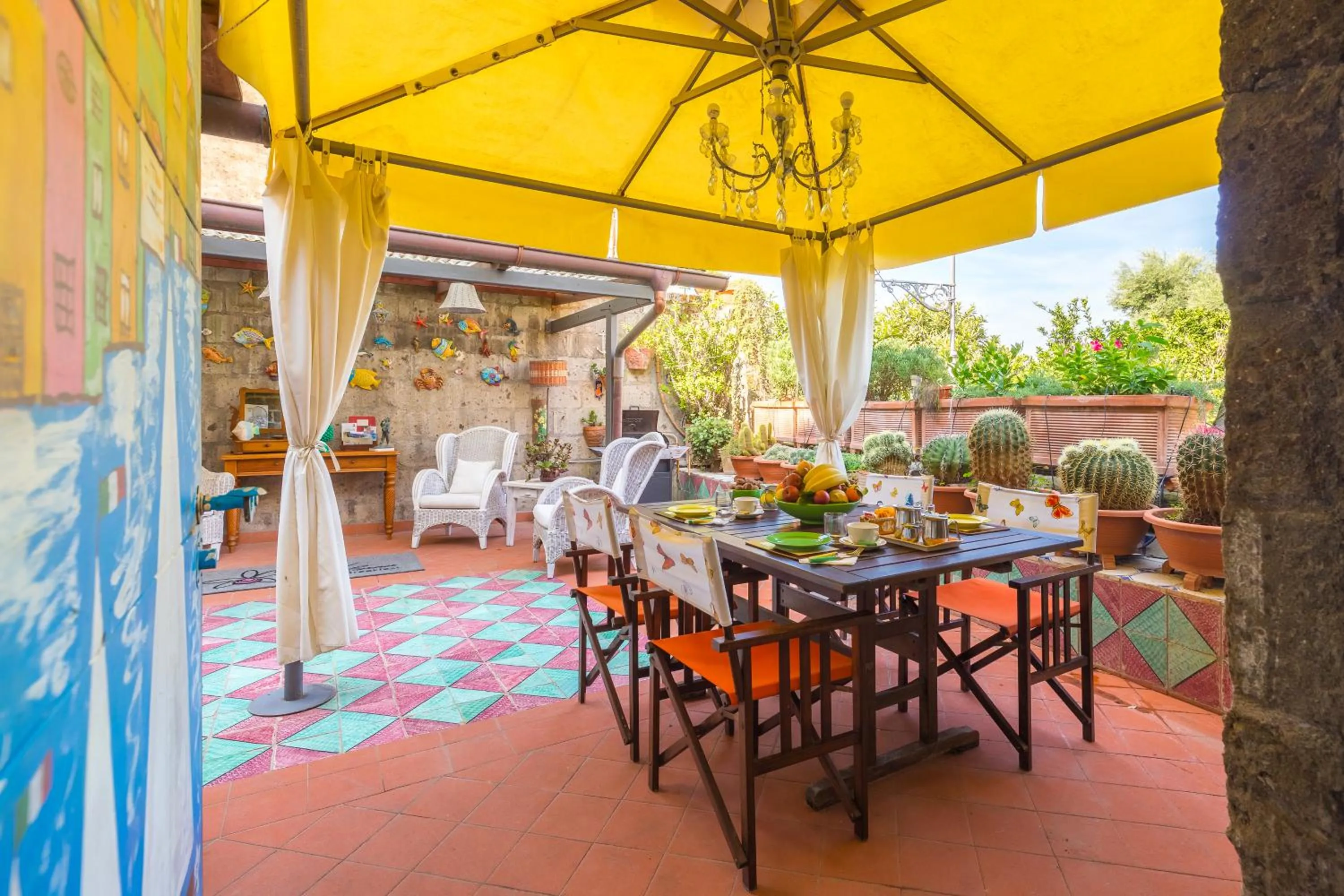 Balcony/Terrace in Orchid Corner Guesthouse