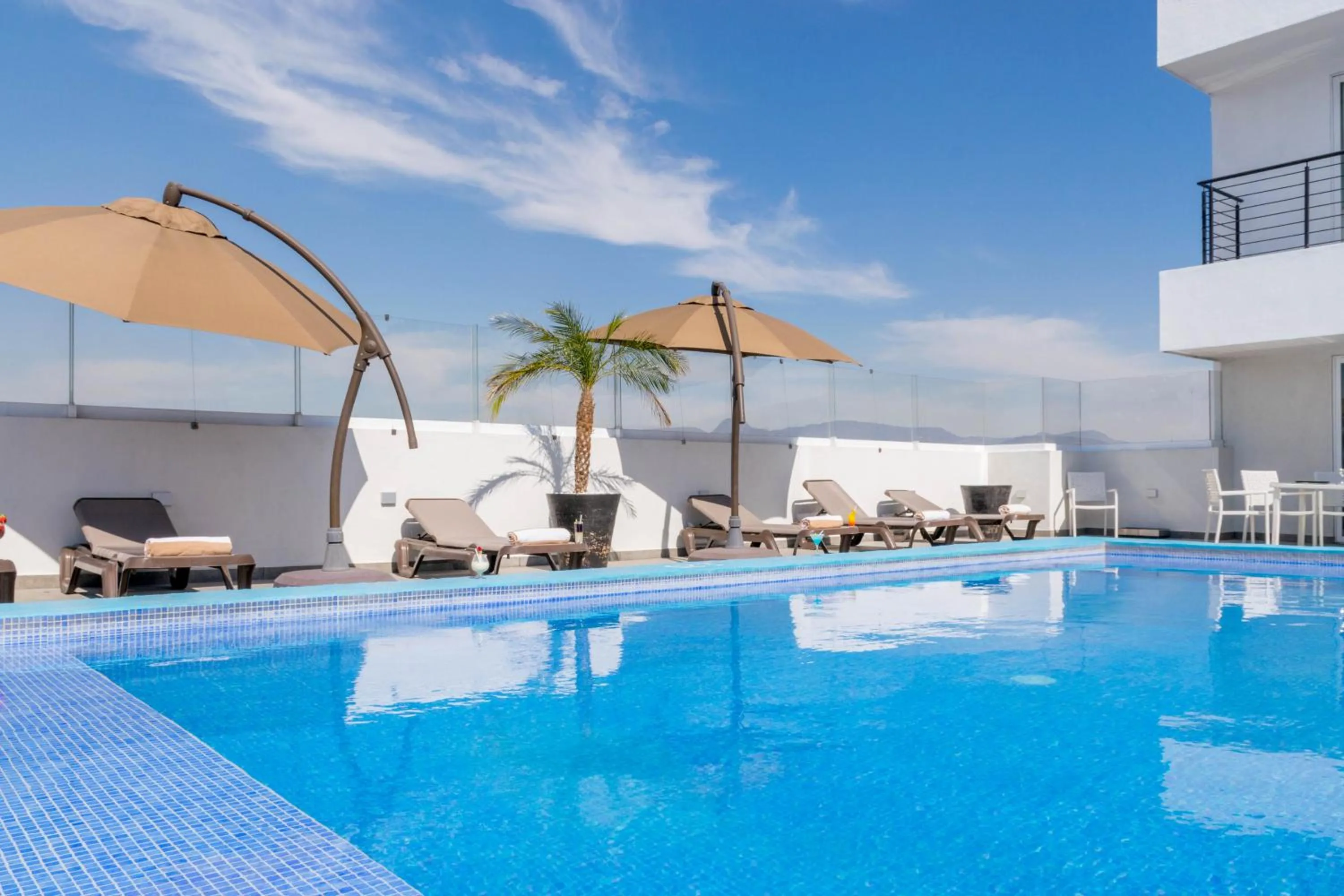 Swimming pool in Hotel Stadium Leon