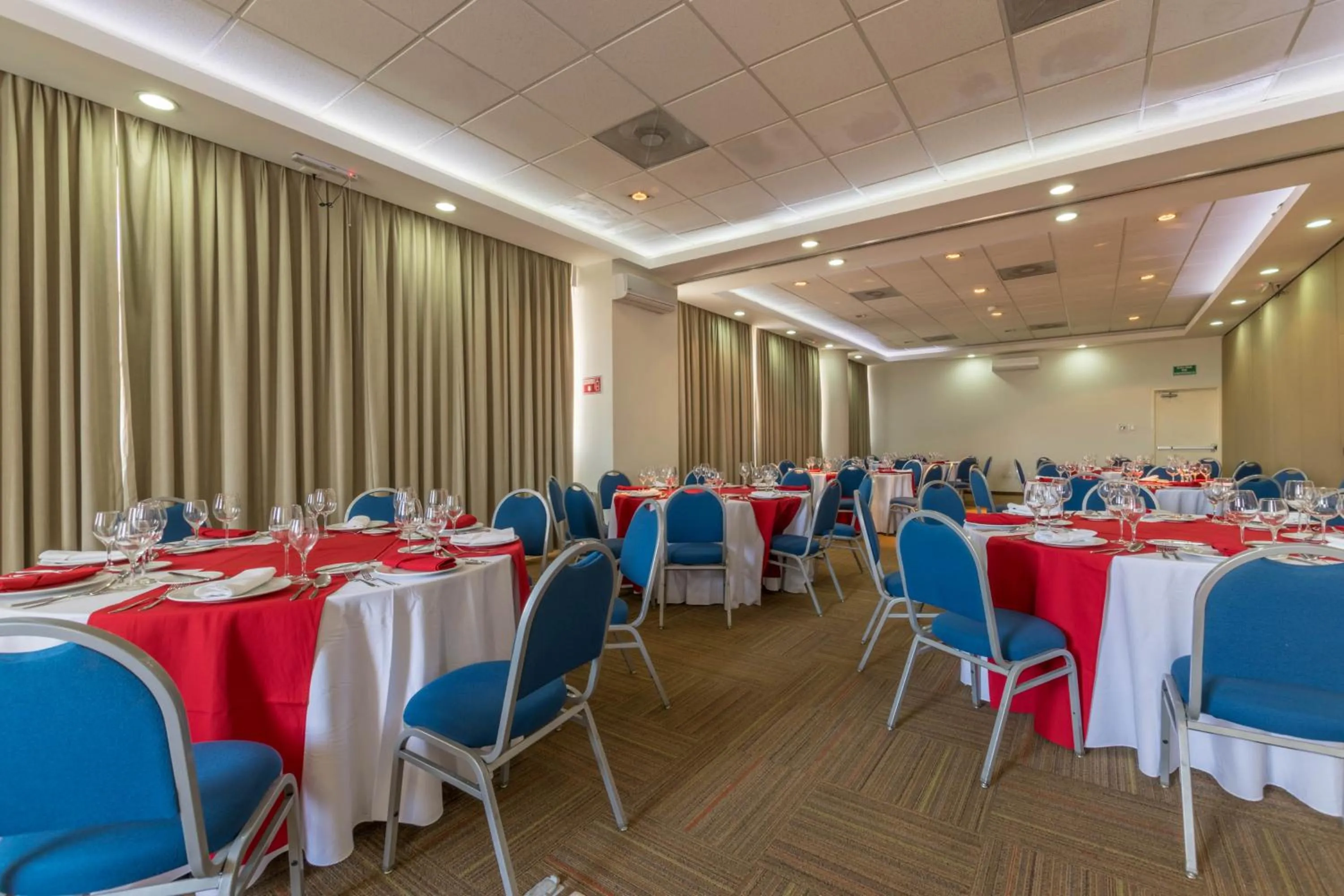 Banquet/Function facilities in Hotel Stadium Leon
