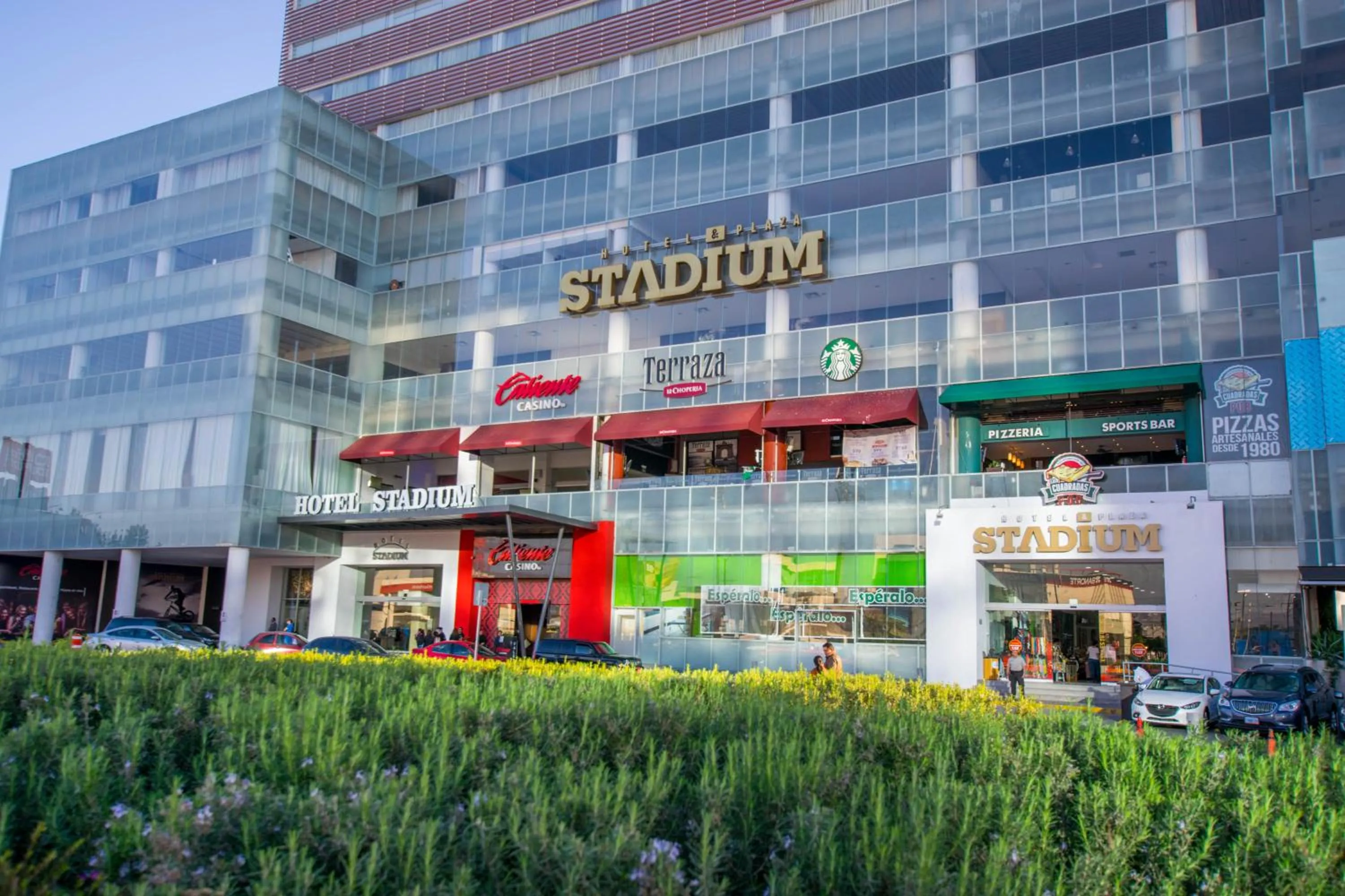 Facade/entrance in Hotel Stadium Leon