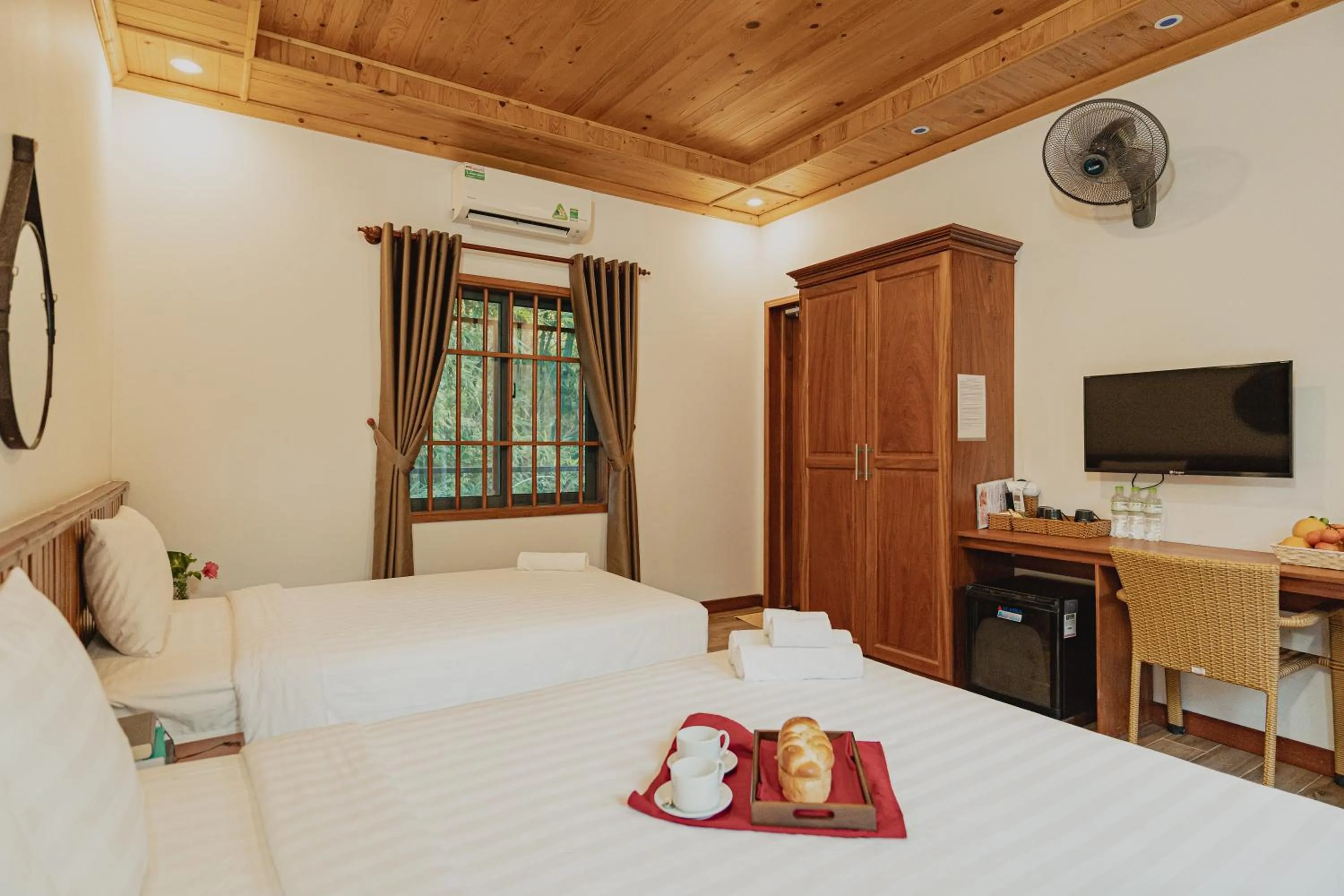 Photo of the whole room, Bed in Valentina Resort & Spa Phu Quoc