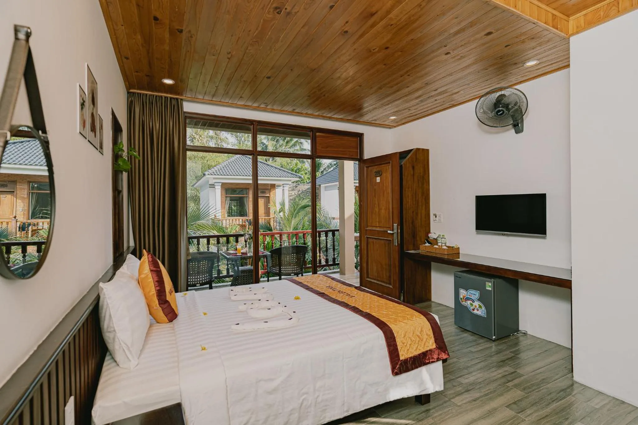 Bed in Valentina Resort & Spa Phu Quoc