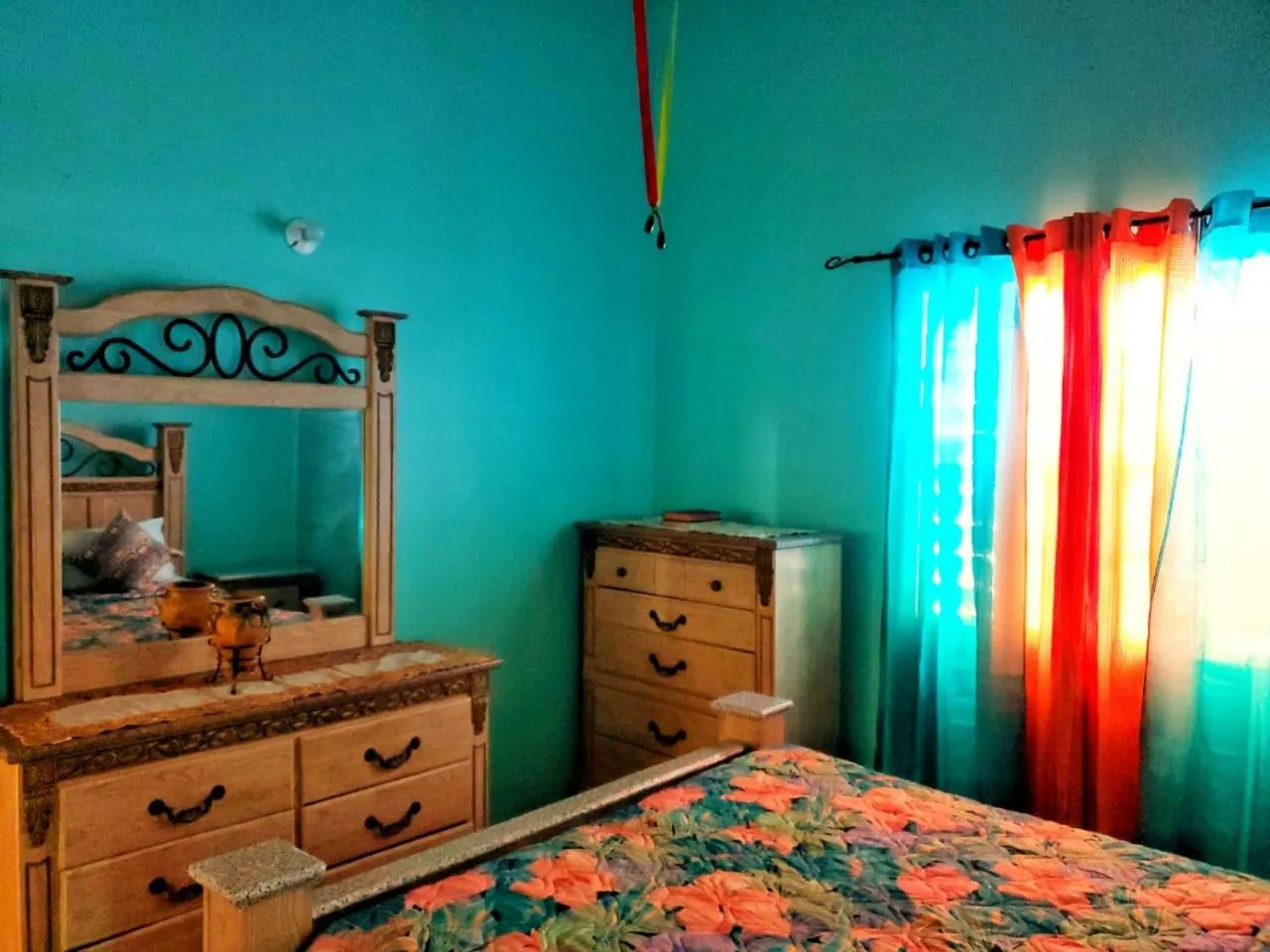 Photo of the whole room, Bed in 2 Bed-Sleeps 4-Gated community-5 Min Town Centre