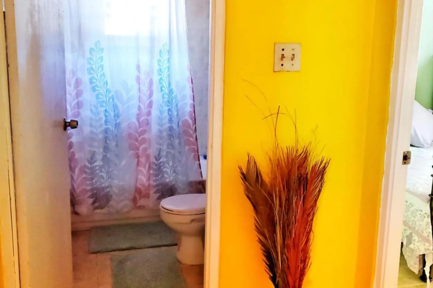 2 Bed-Sleeps 4-Gated community-5 Min Town Centre