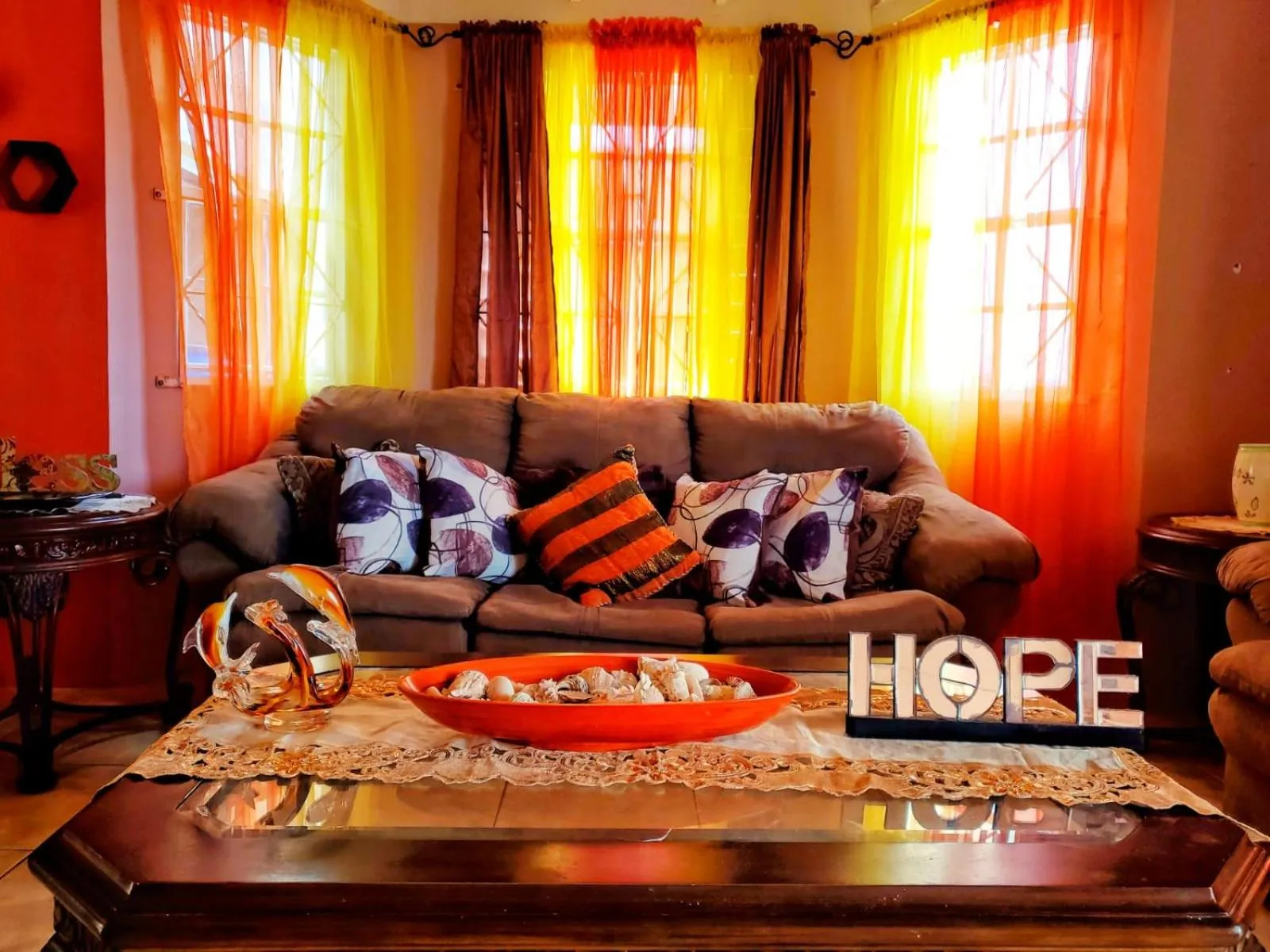 Living room in 2 Bed-Sleeps 4-Gated community-5 Min Town Centre