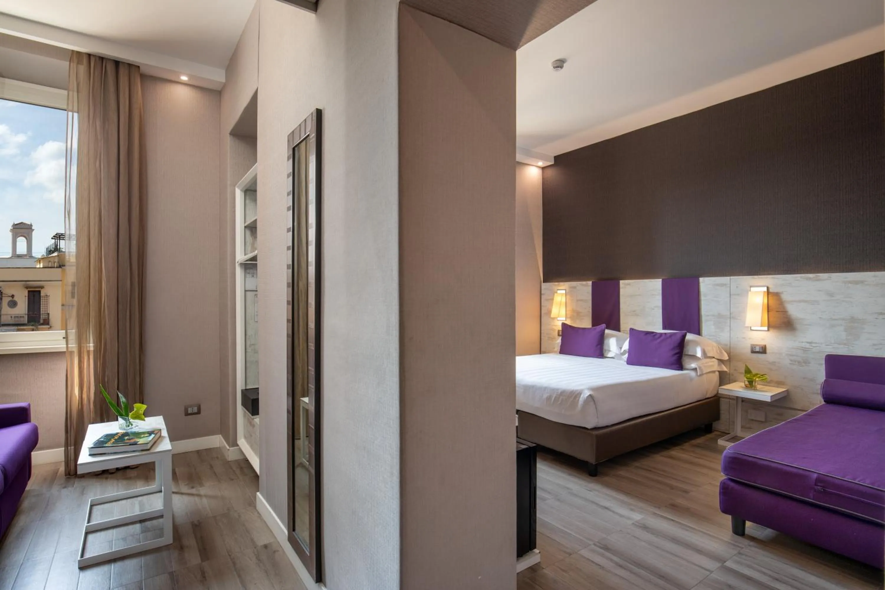 Bedroom, Bed in The Guardian