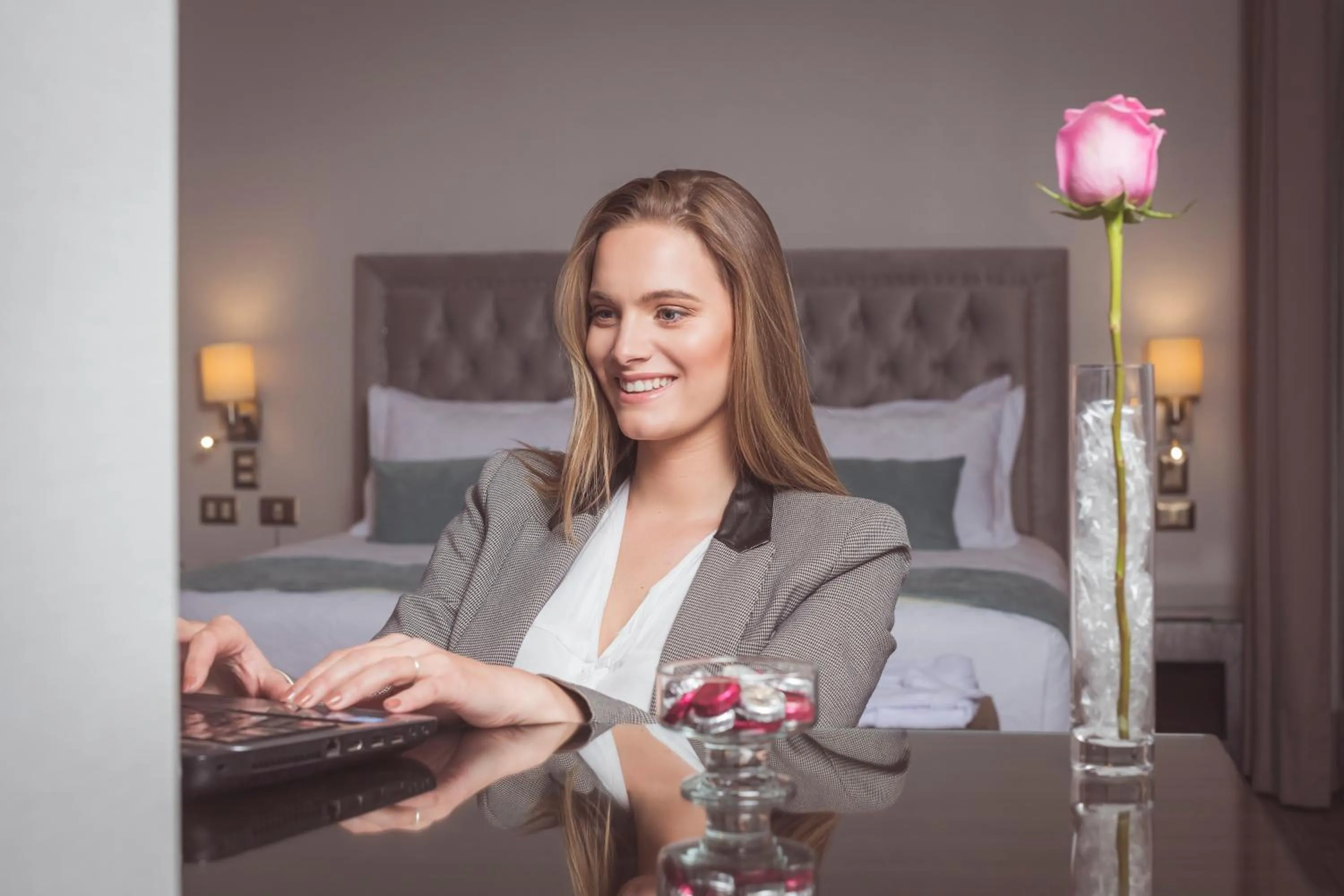 People, Bed in HOTEL HANAN
