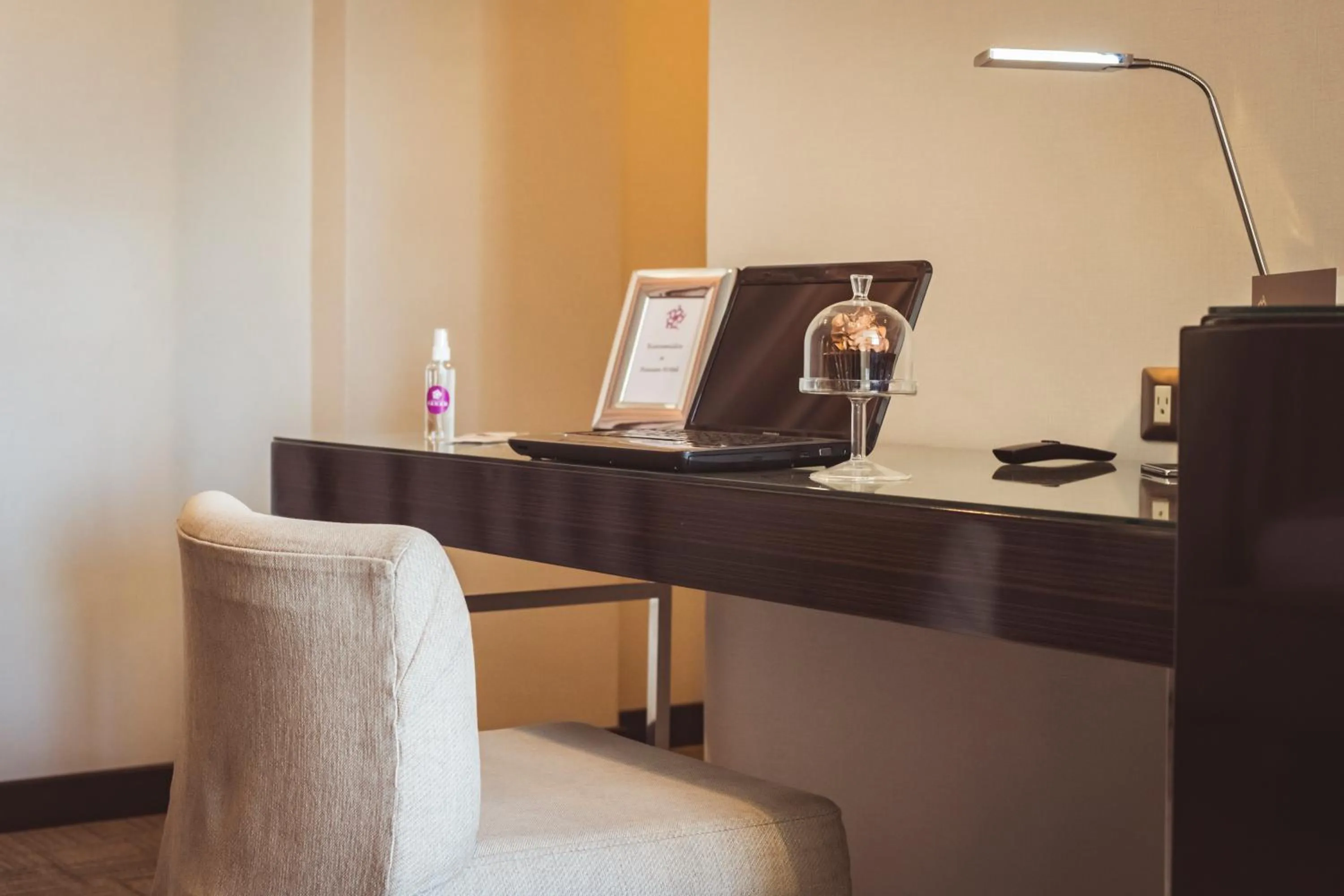 Photo of the whole room in HOTEL HANAN