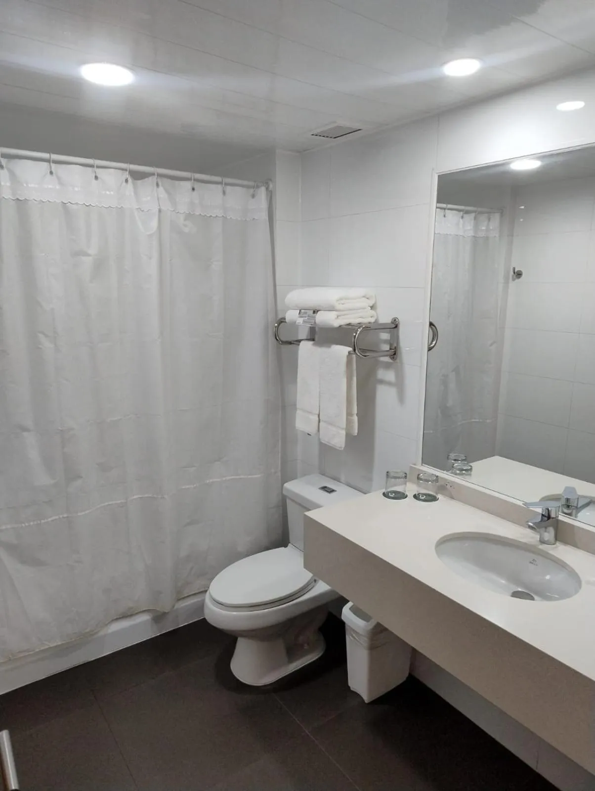 Bathroom in Diego de Almagro Providencia Express