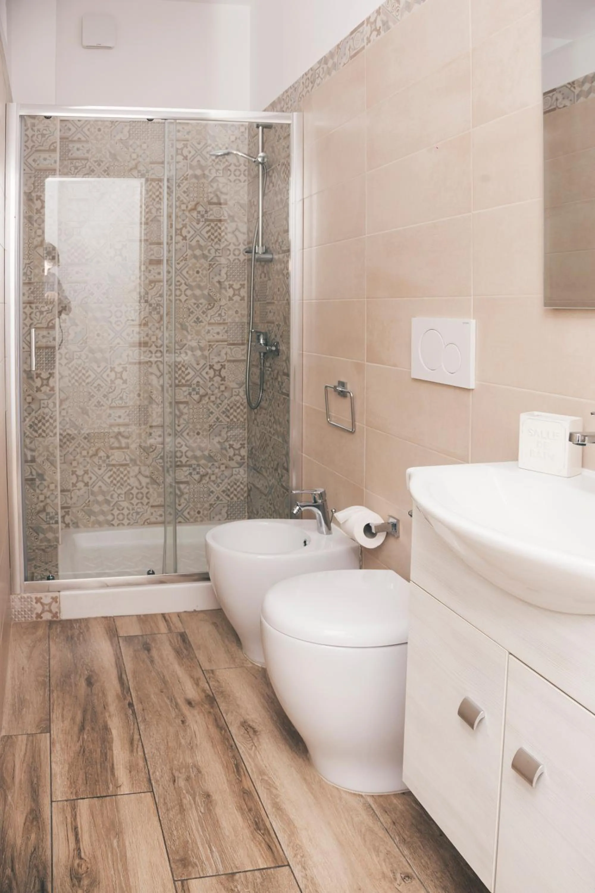 Bathroom in AP Apartment - Flats&Rooms Gallipoli