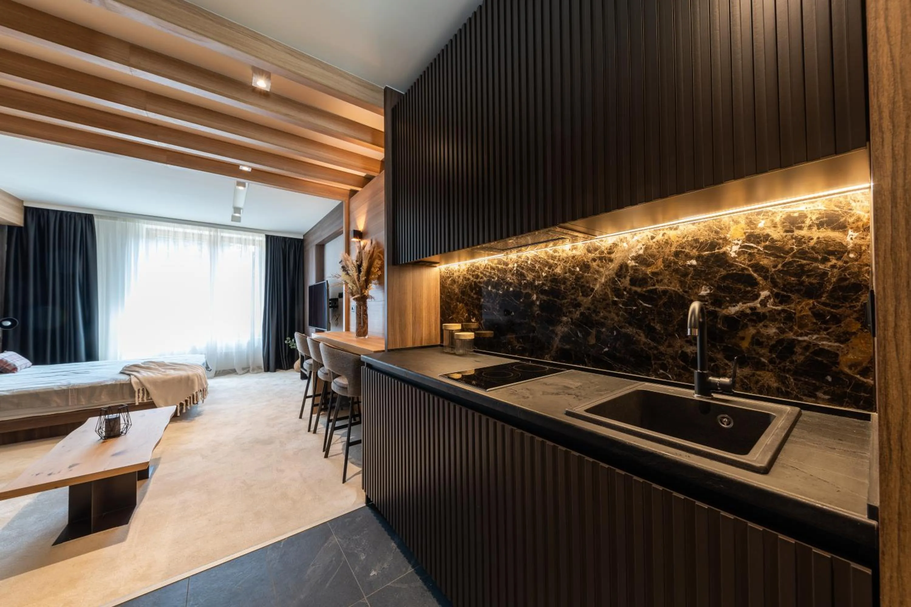 Bed in Aparthotel Woodside by Anaya