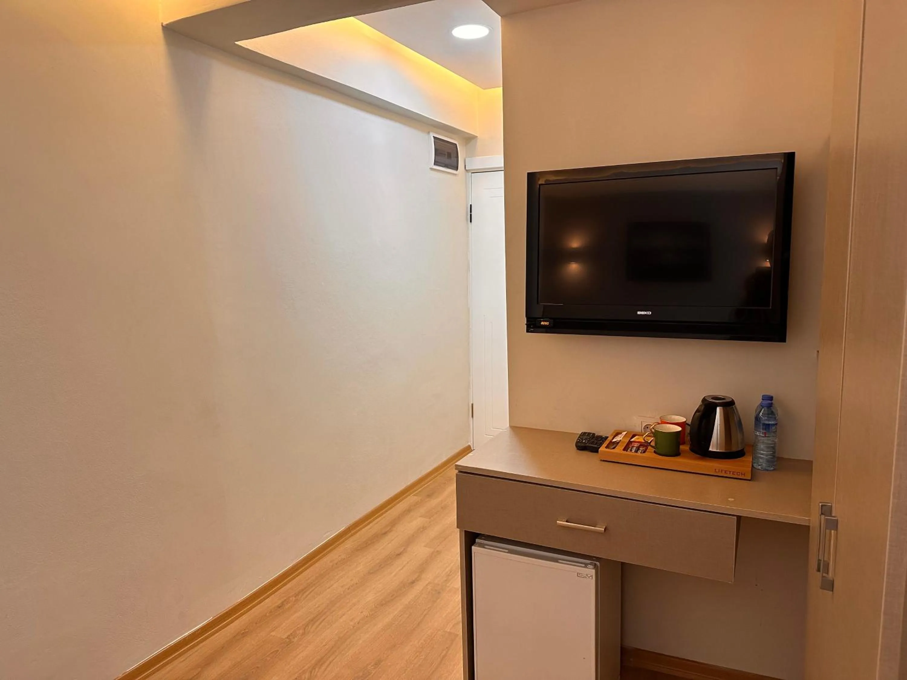 TV and multimedia in HARRAN HOTEL