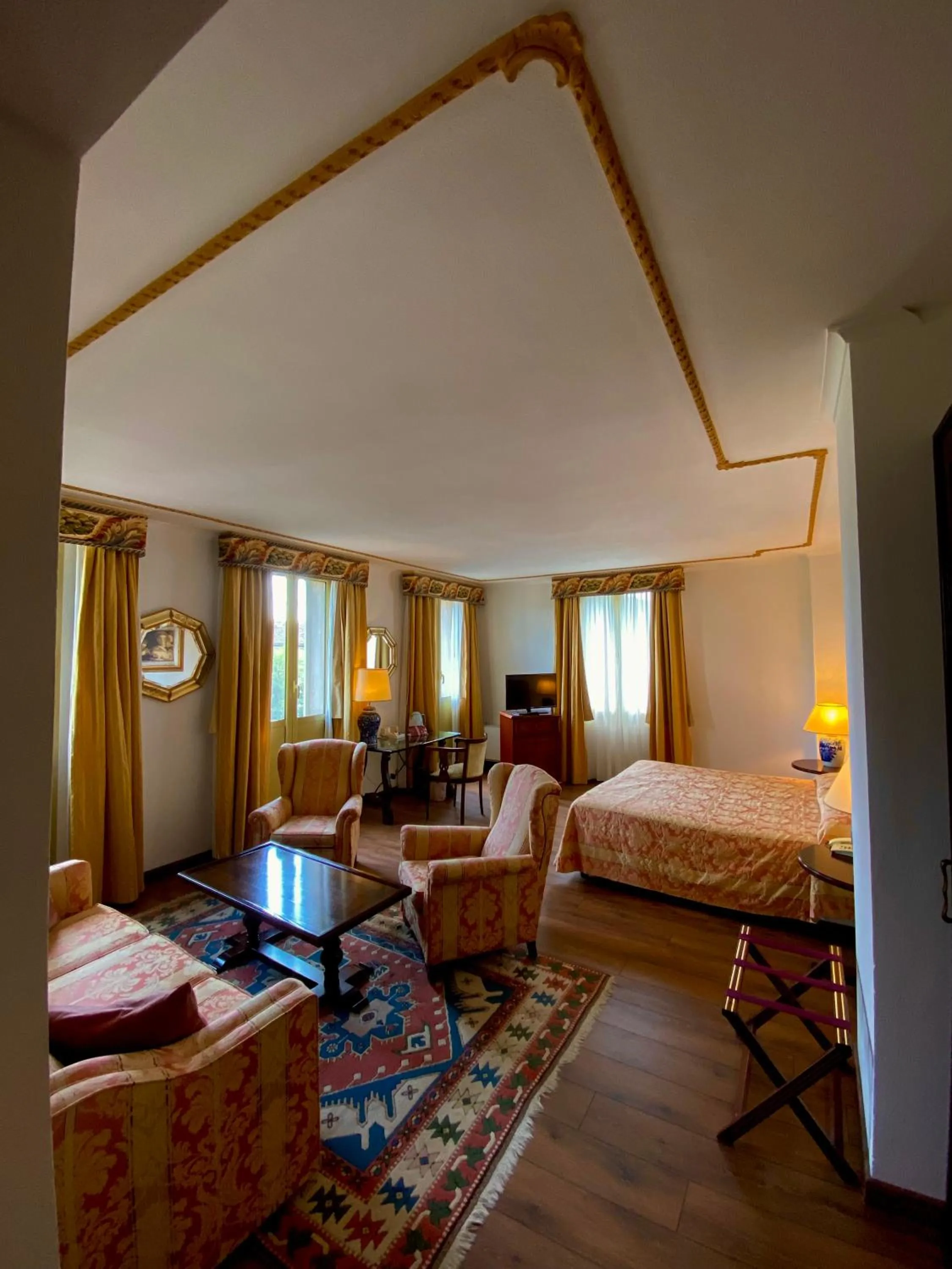 Bed in Hotel Villa Montanarini