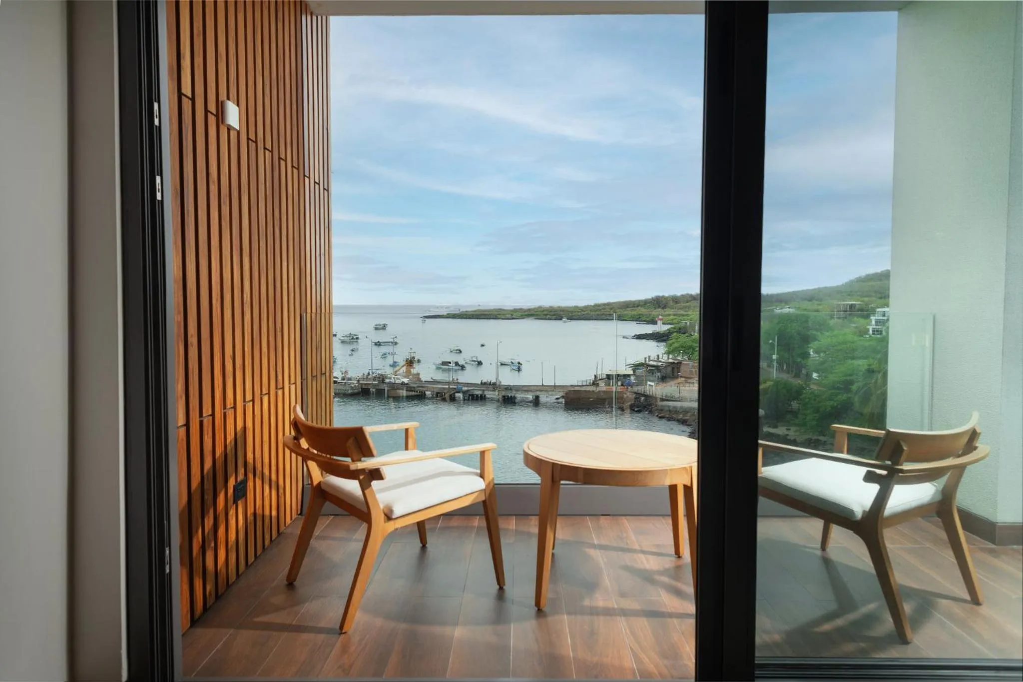 Bedroom in Hotel Indigo - Galapagos by IHG