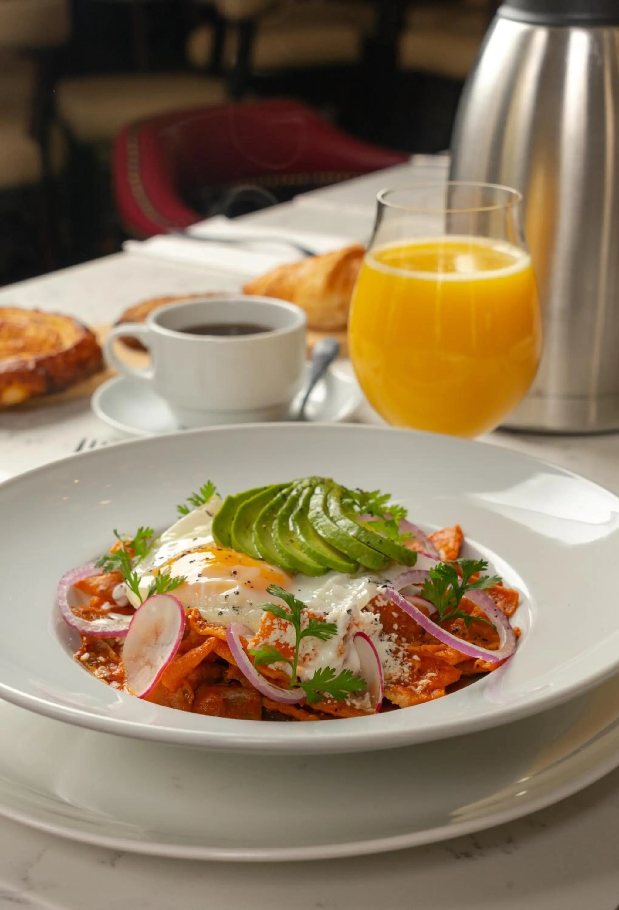 Breakfast in Hotel Plaza 79