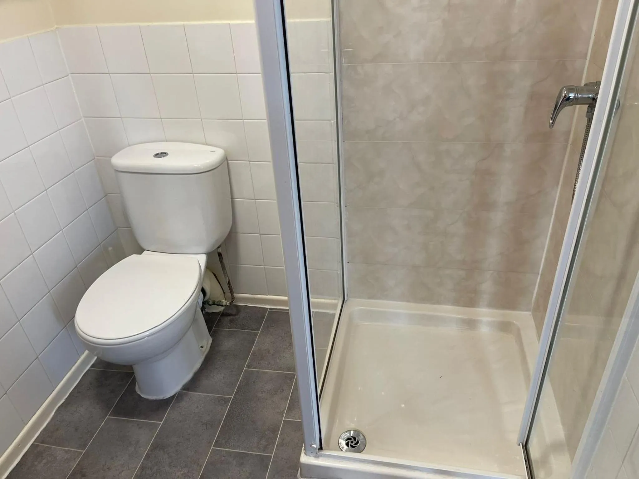 Shower in Galaxy Hotel