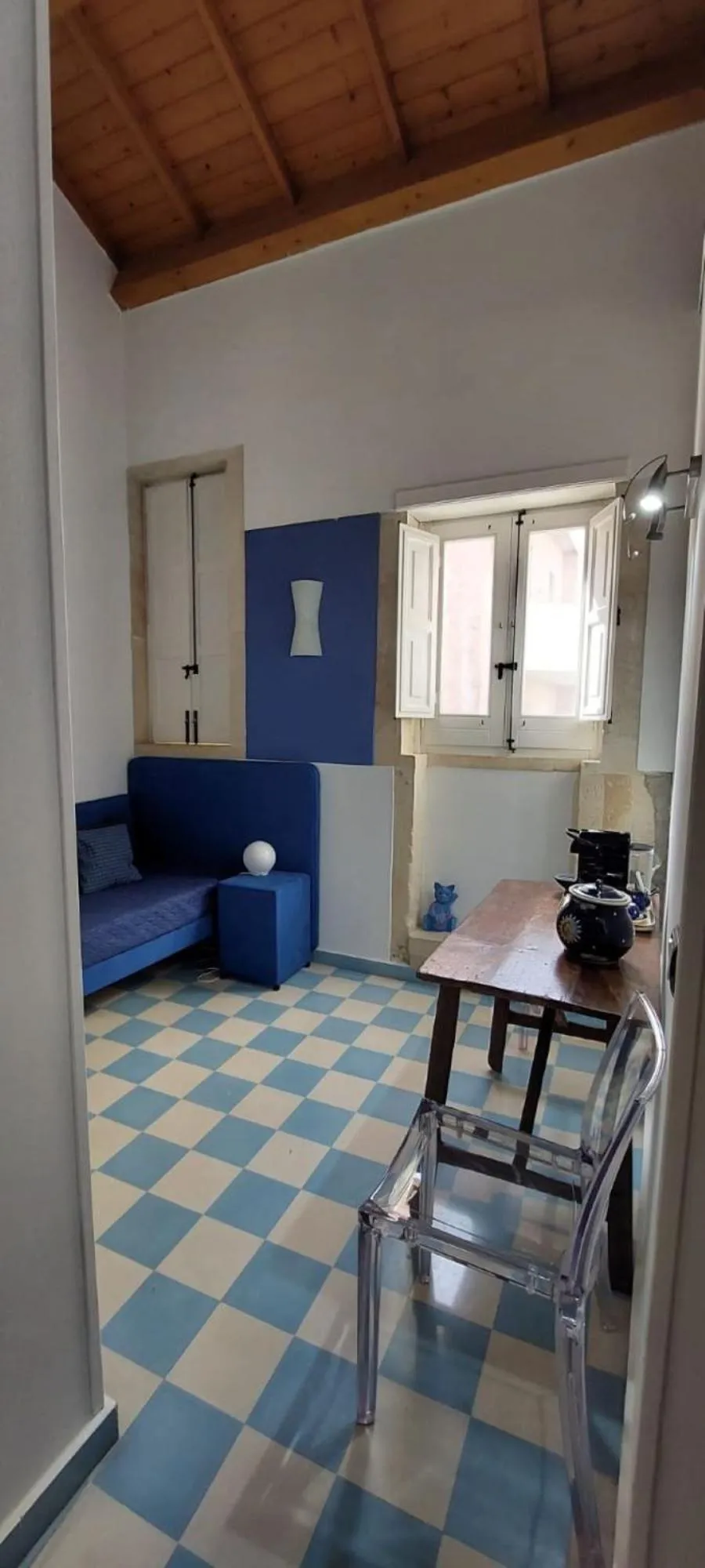 Living room in Lakkios charming suites and rooms