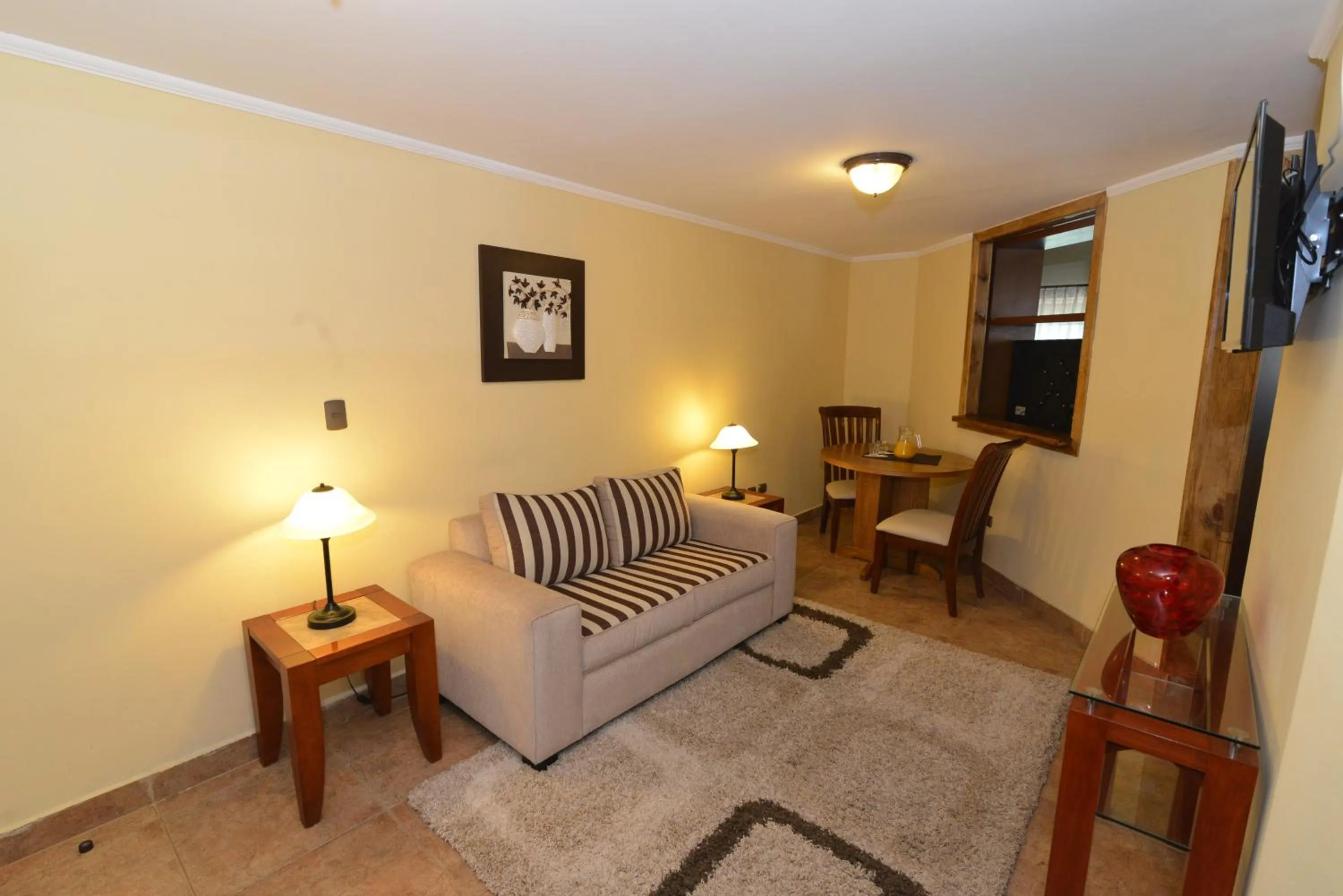 Living room in Howard Johnson Hotel Rinconada de Los Andes