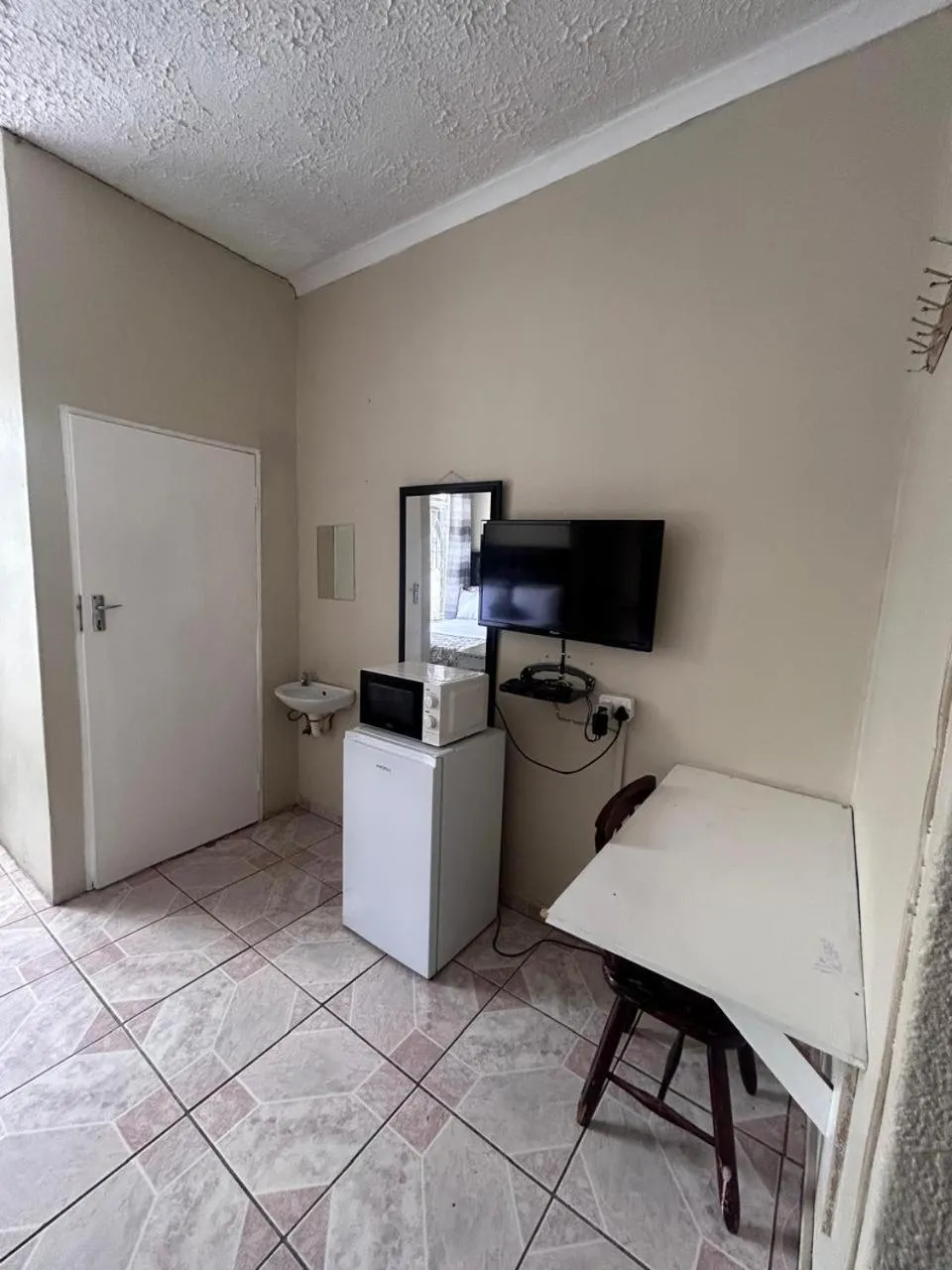 TV and multimedia in L-PACK PRIMROSe