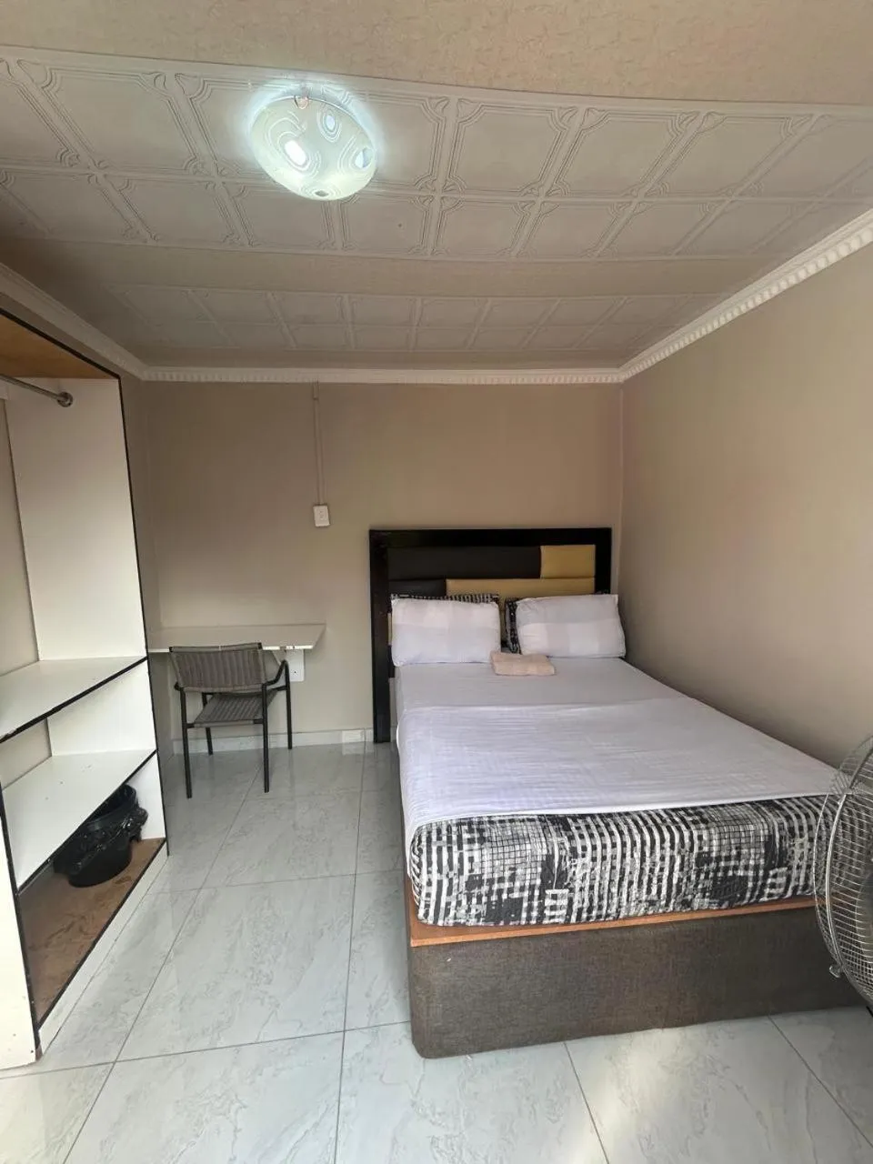 Bed in L-PACK PRIMROSe