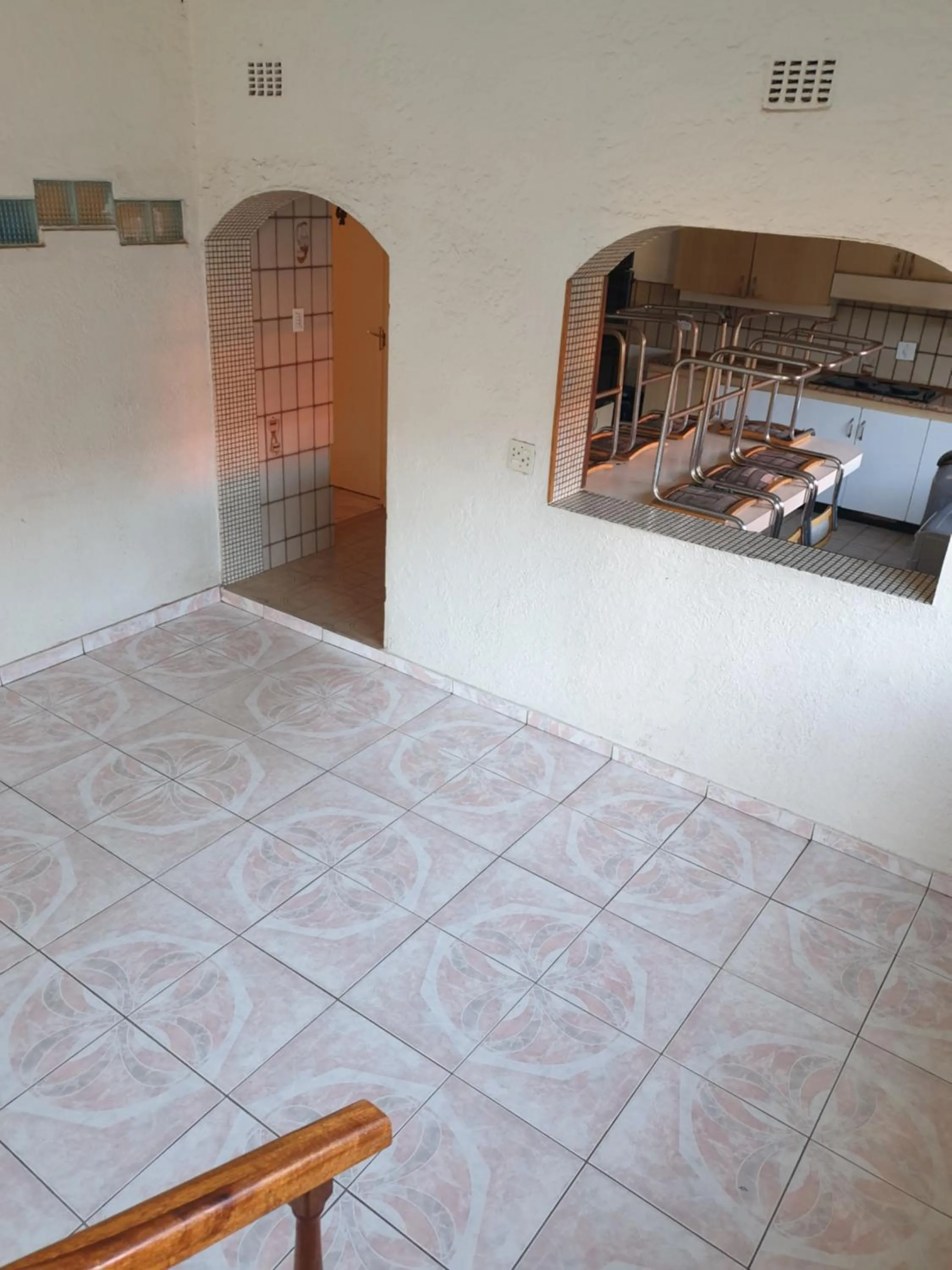 Bedroom, Bed in L-PACK PRIMROSe