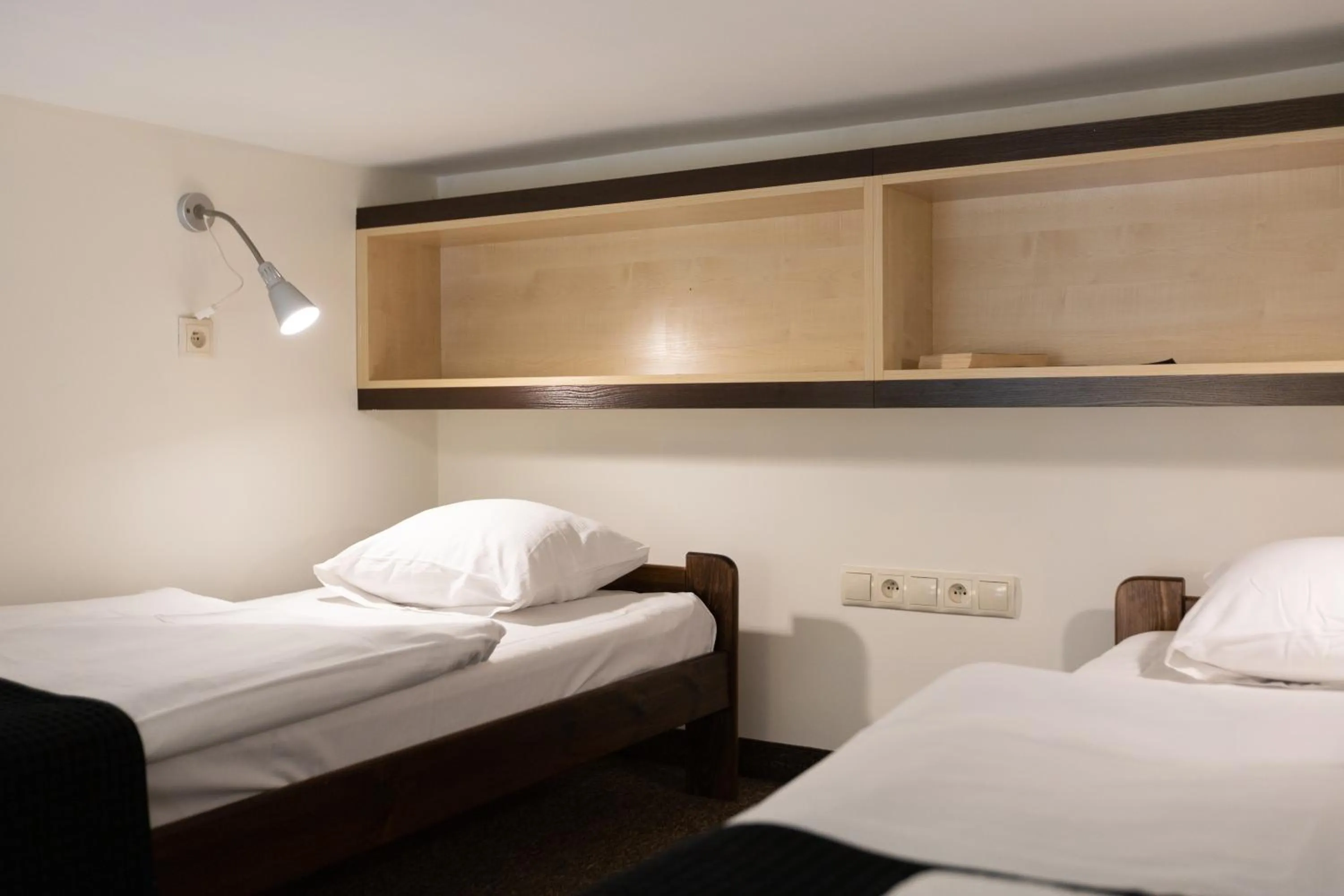 Bed in Salve station