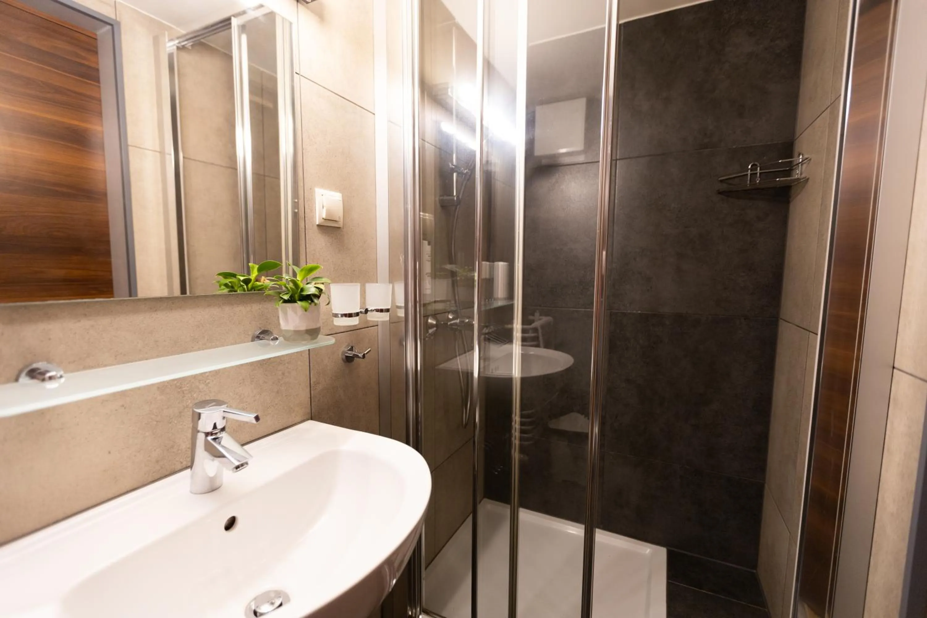 Bathroom in Salve station