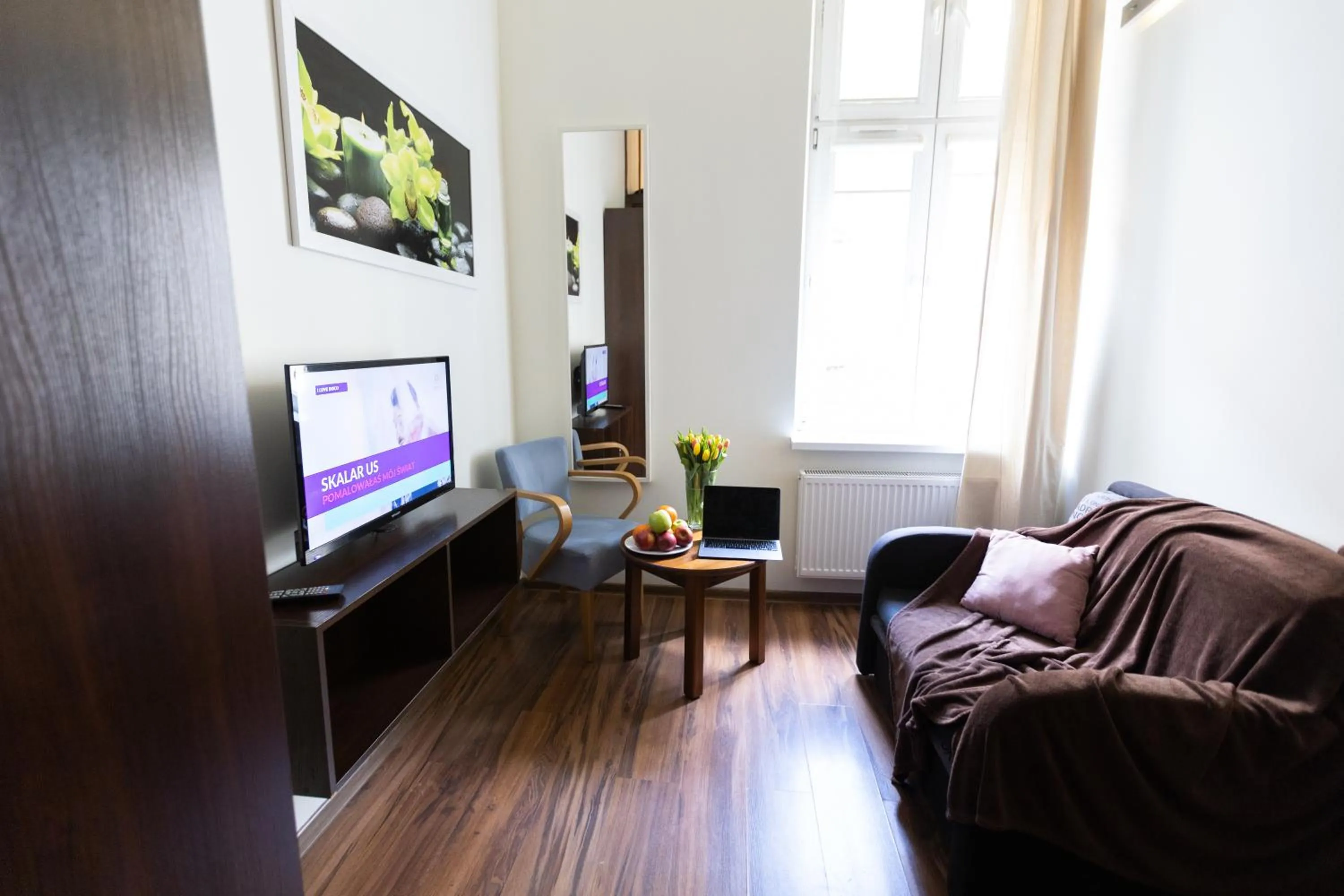 Photo of the whole room in Salve station