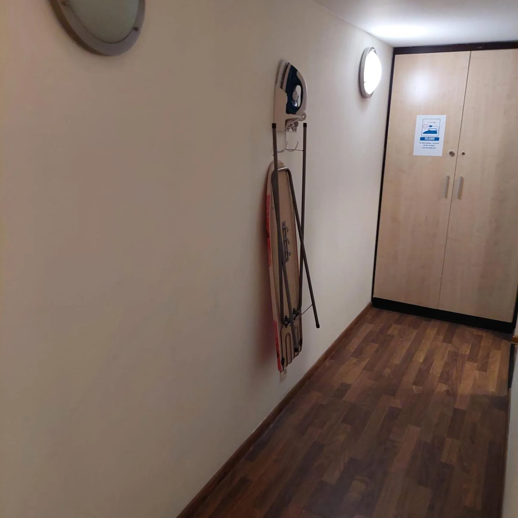 flat iron in Salve station