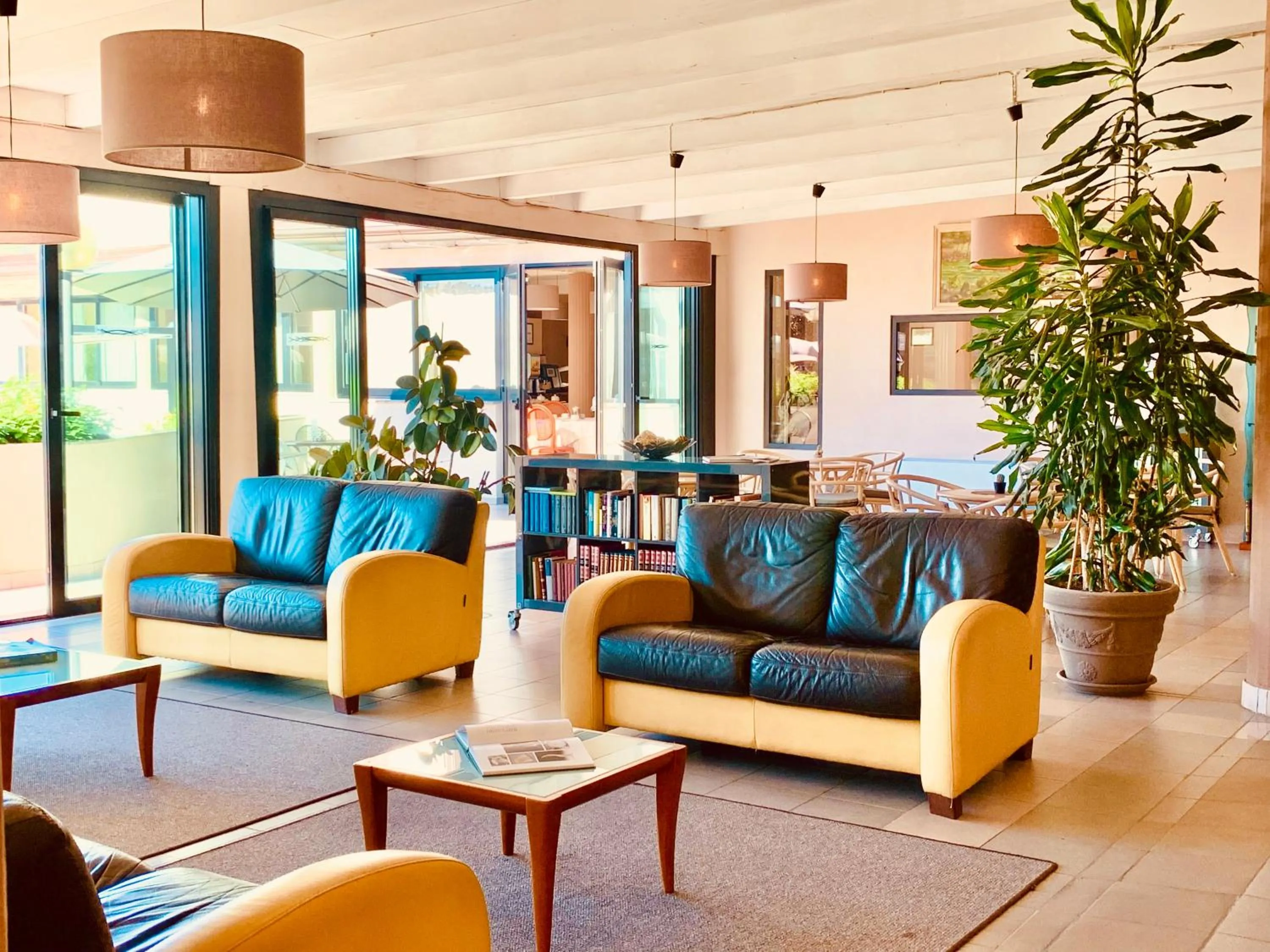 Lobby or reception in River Park Hotel