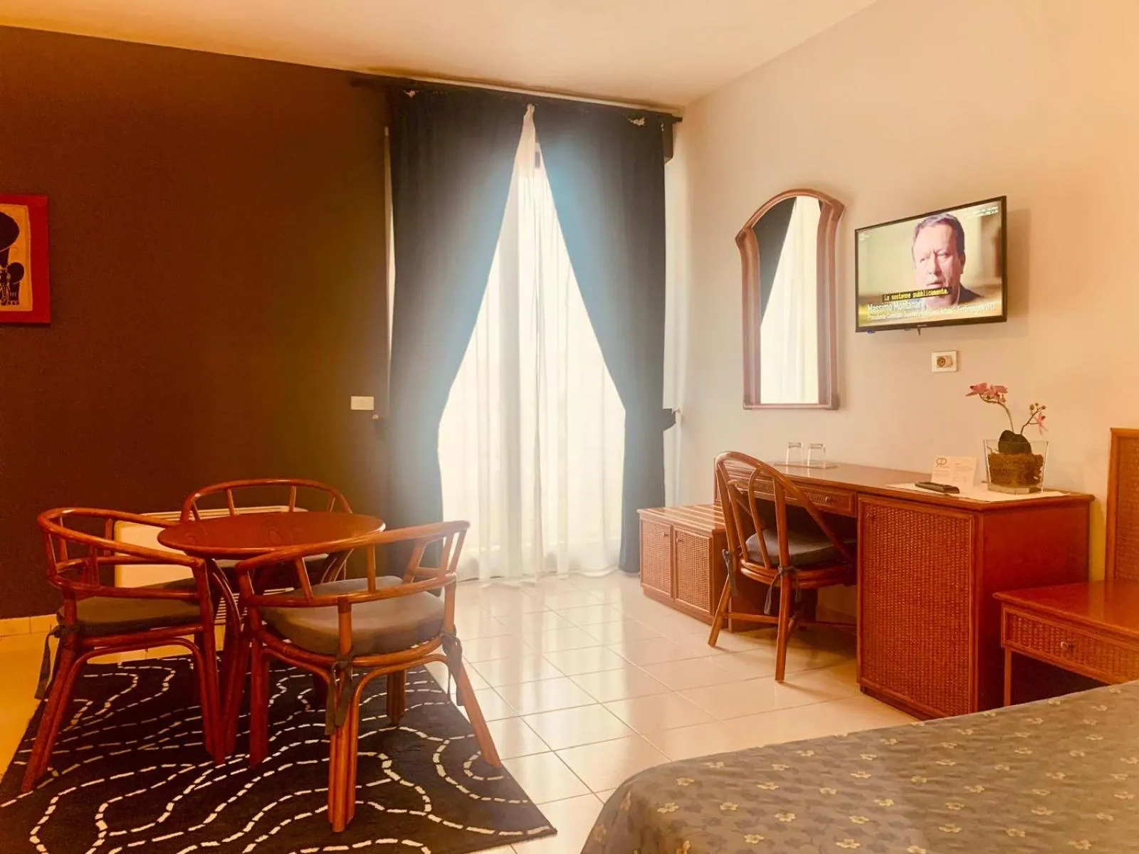 Bedroom in River Park Hotel