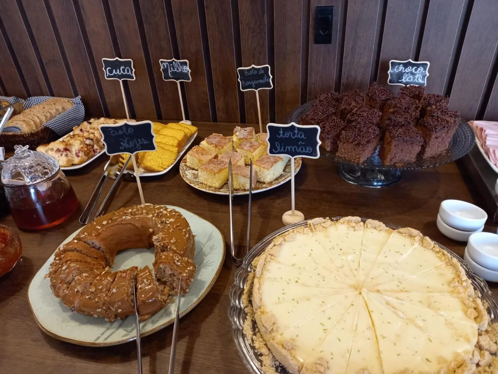 Breakfast in Pousada Augusta Canela