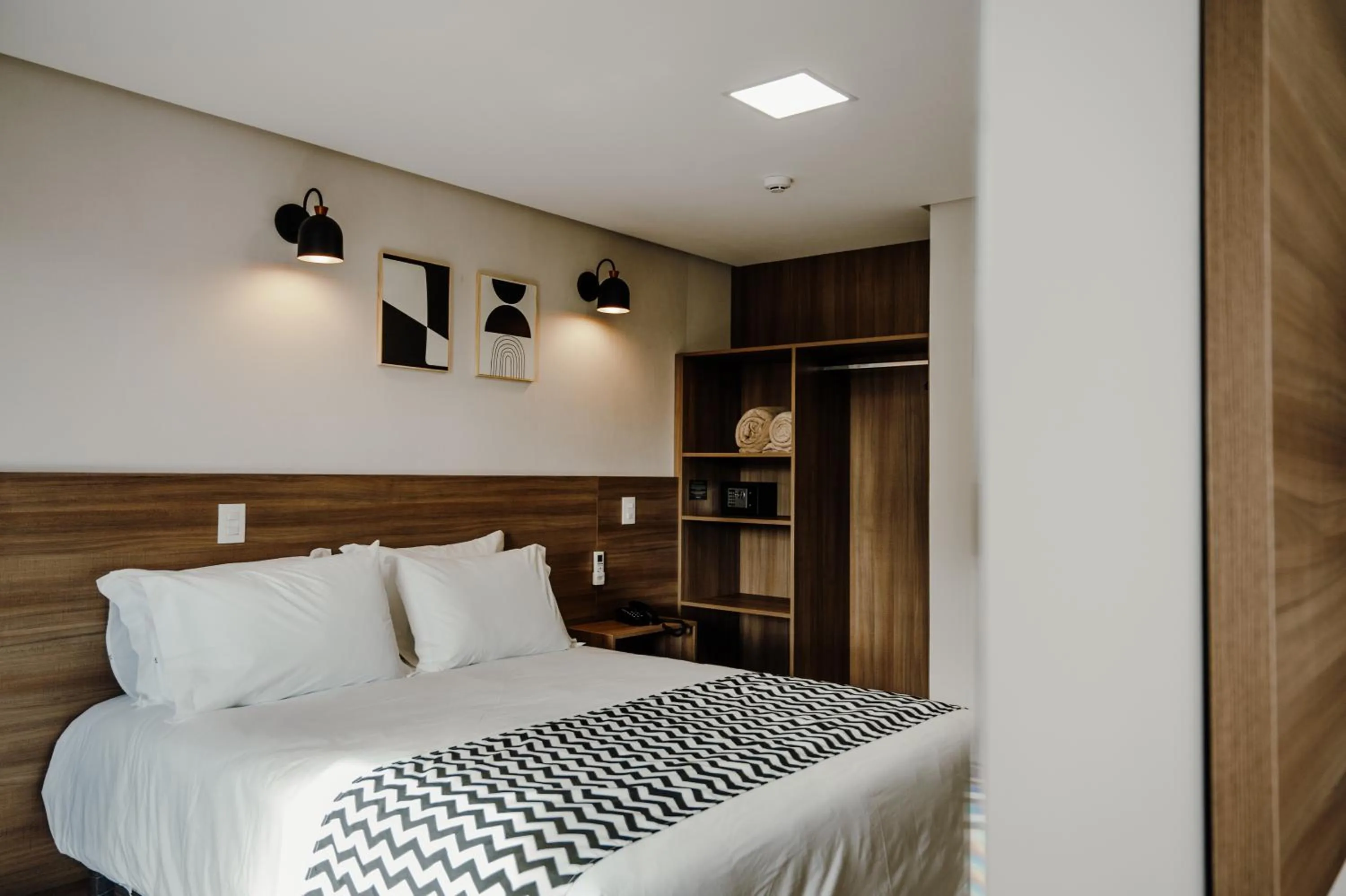 View (from property/room), Bed in Pousada Augusta Canela