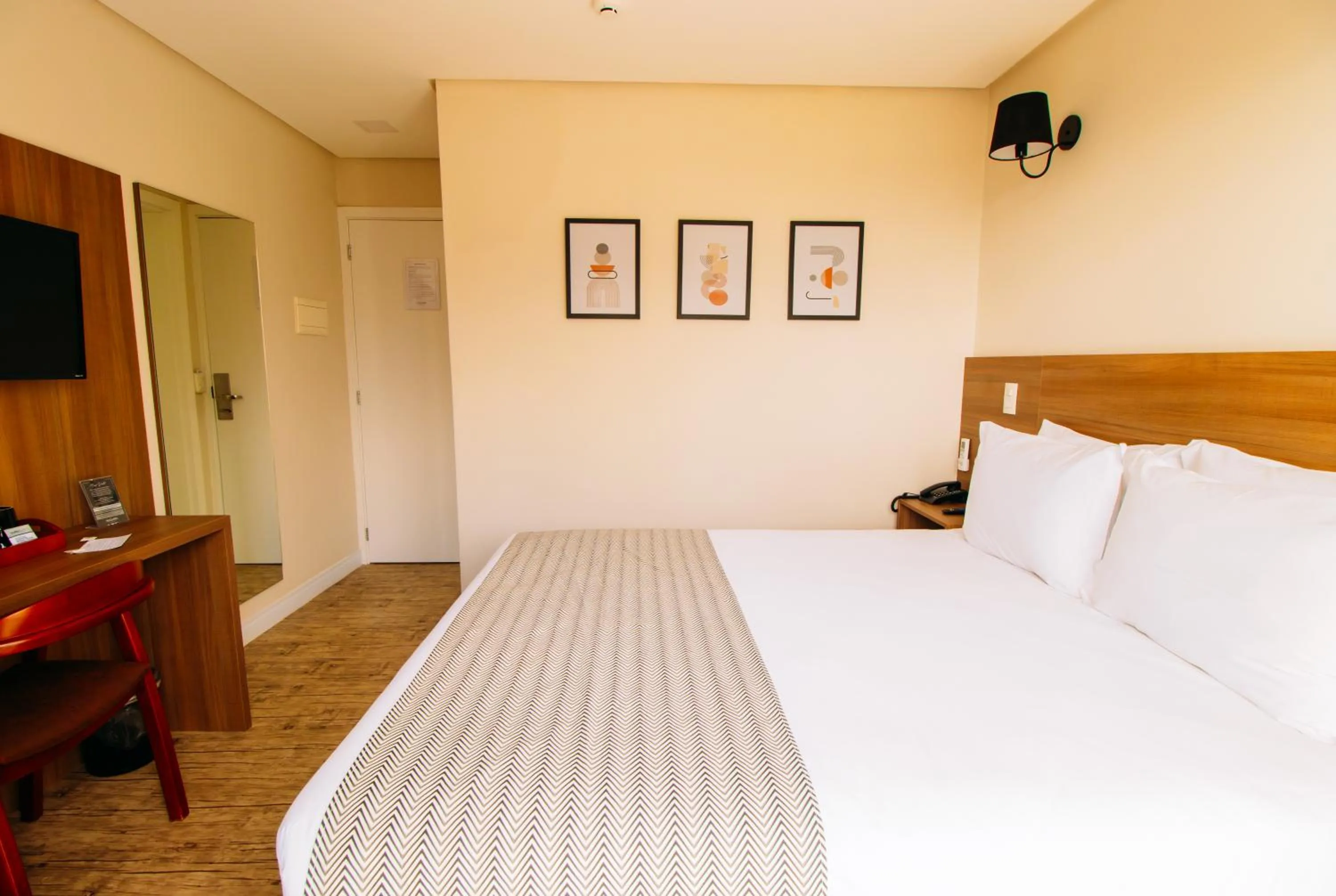 Bed in Augusta Centro Hotel