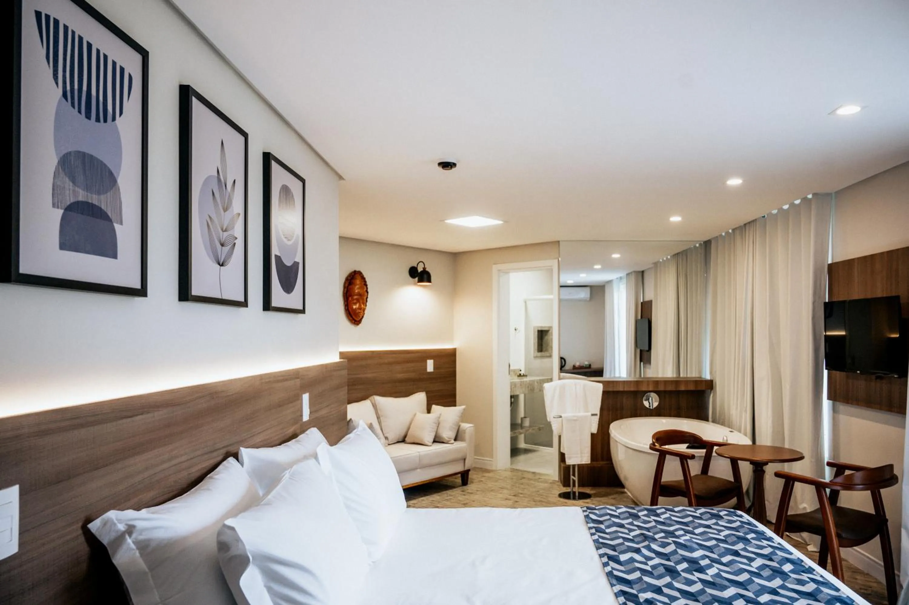 Photo of the whole room, Bed in Pousada Augusta Canela