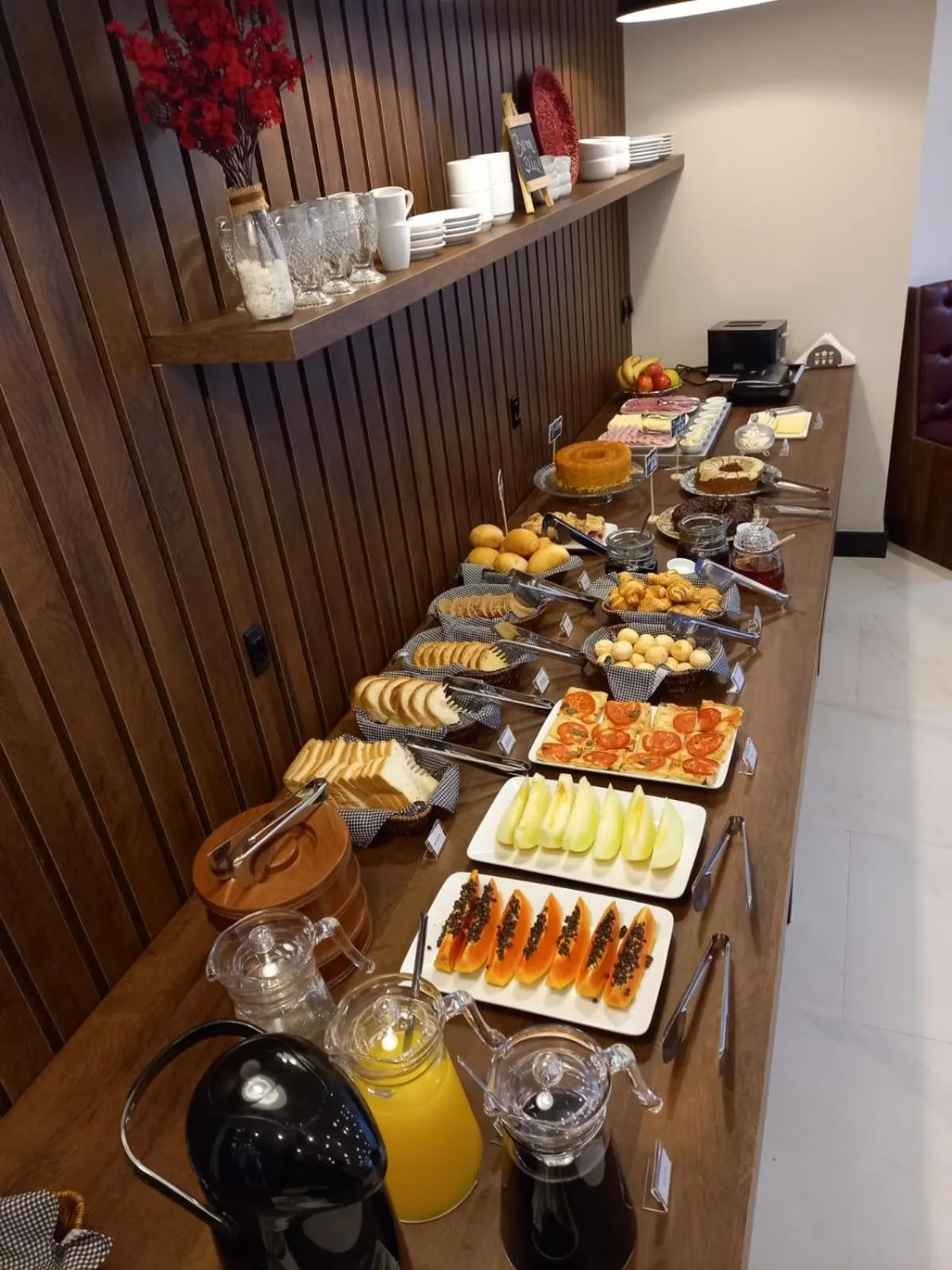 Buffet breakfast in Pousada Augusta Canela