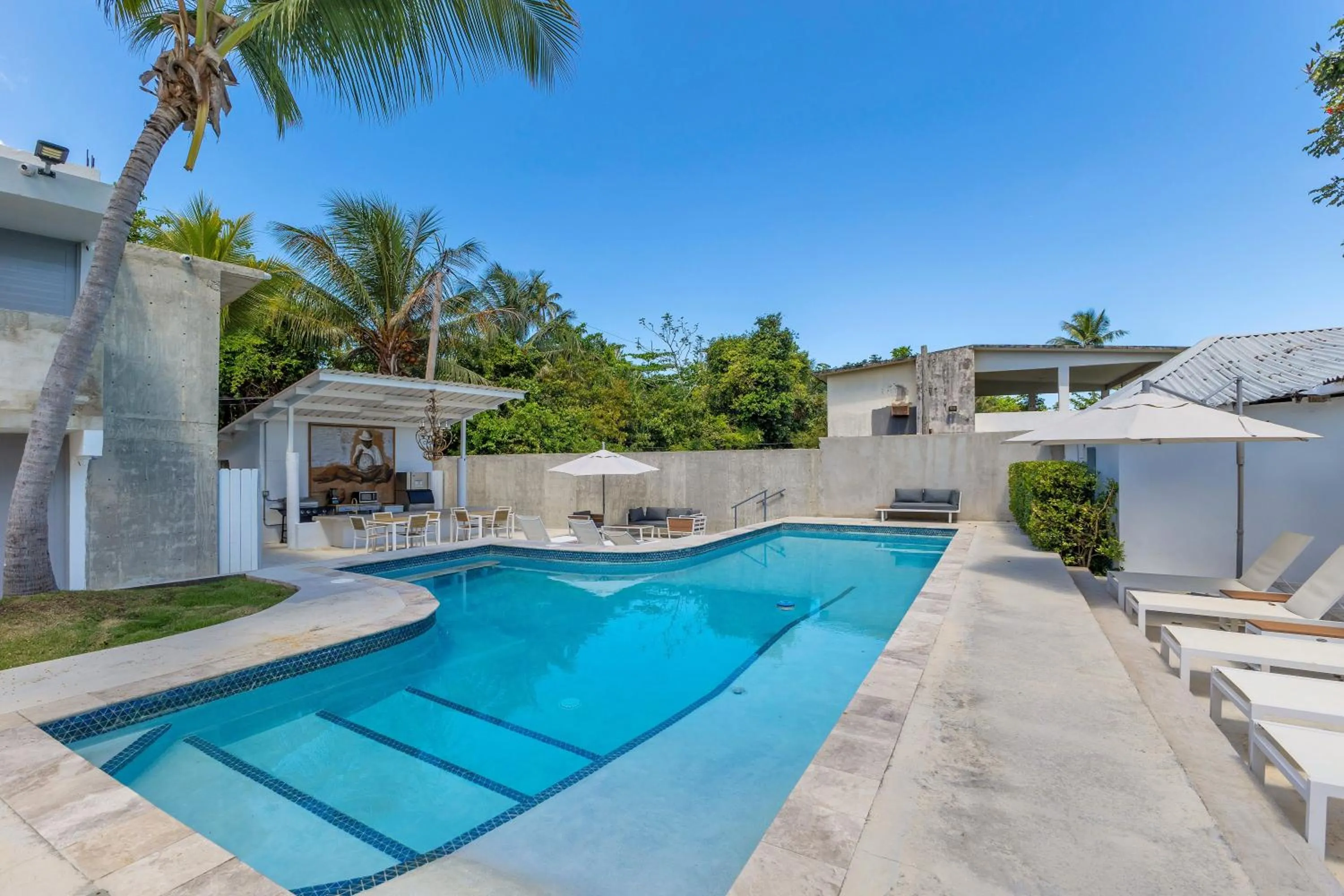 Patio in Viento Beach Lodge