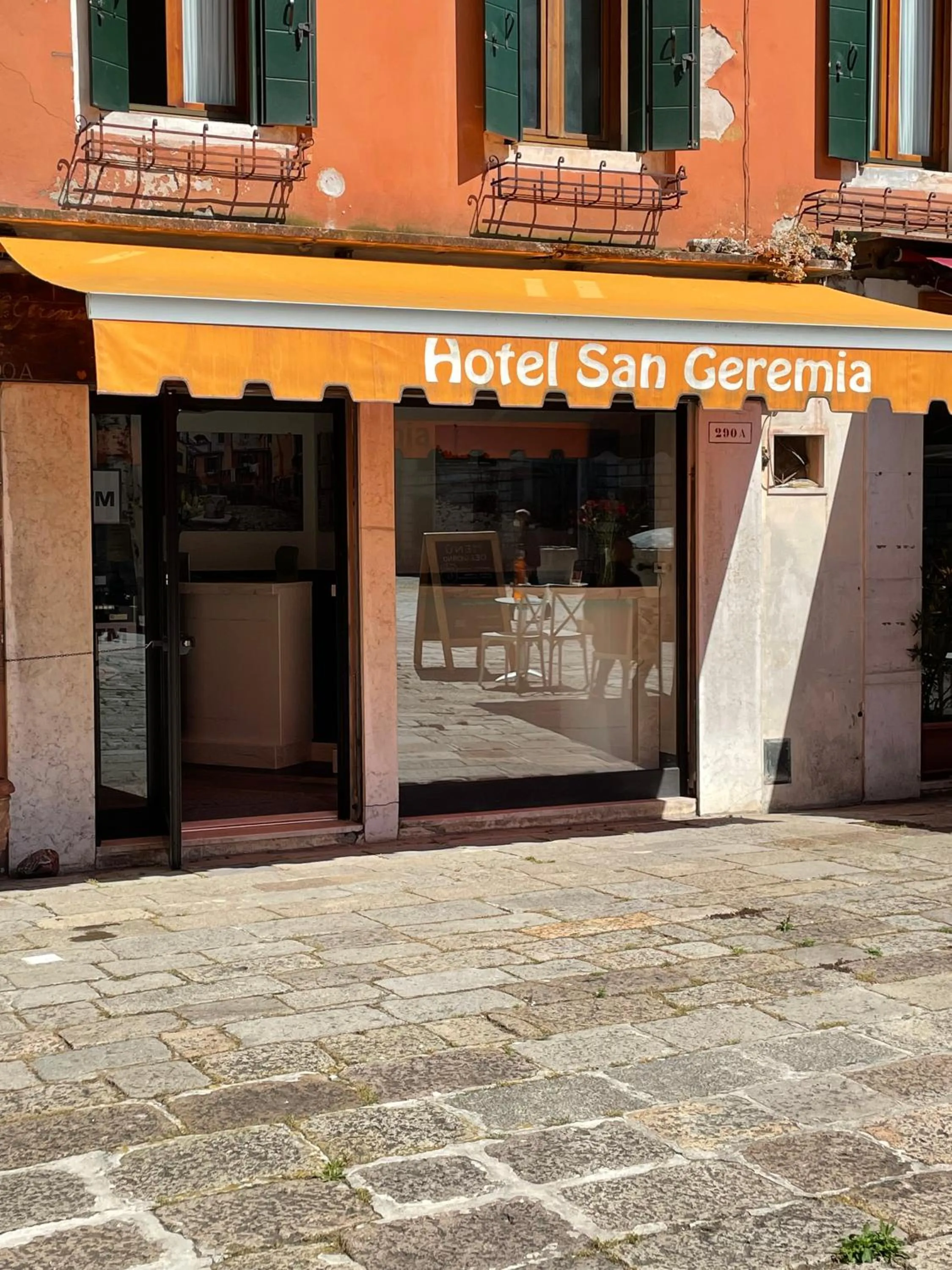Facade/entrance in Hotel San Geremia