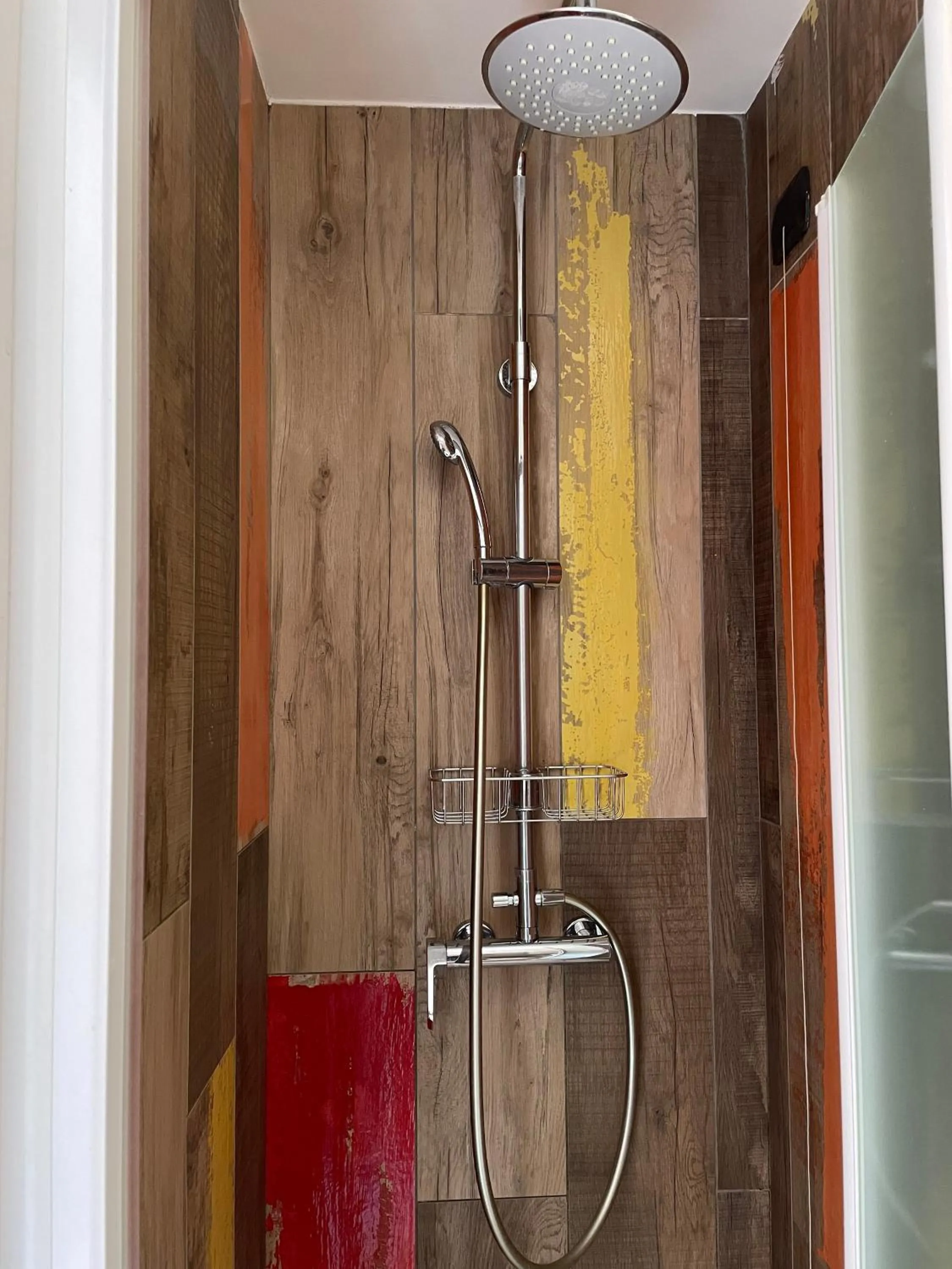 Shower in Hotel San Geremia