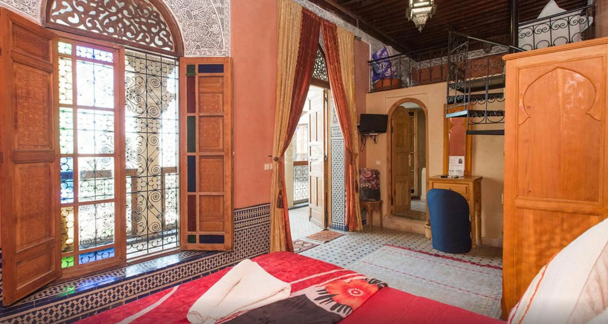 Bedroom in Riad Layalina Fes