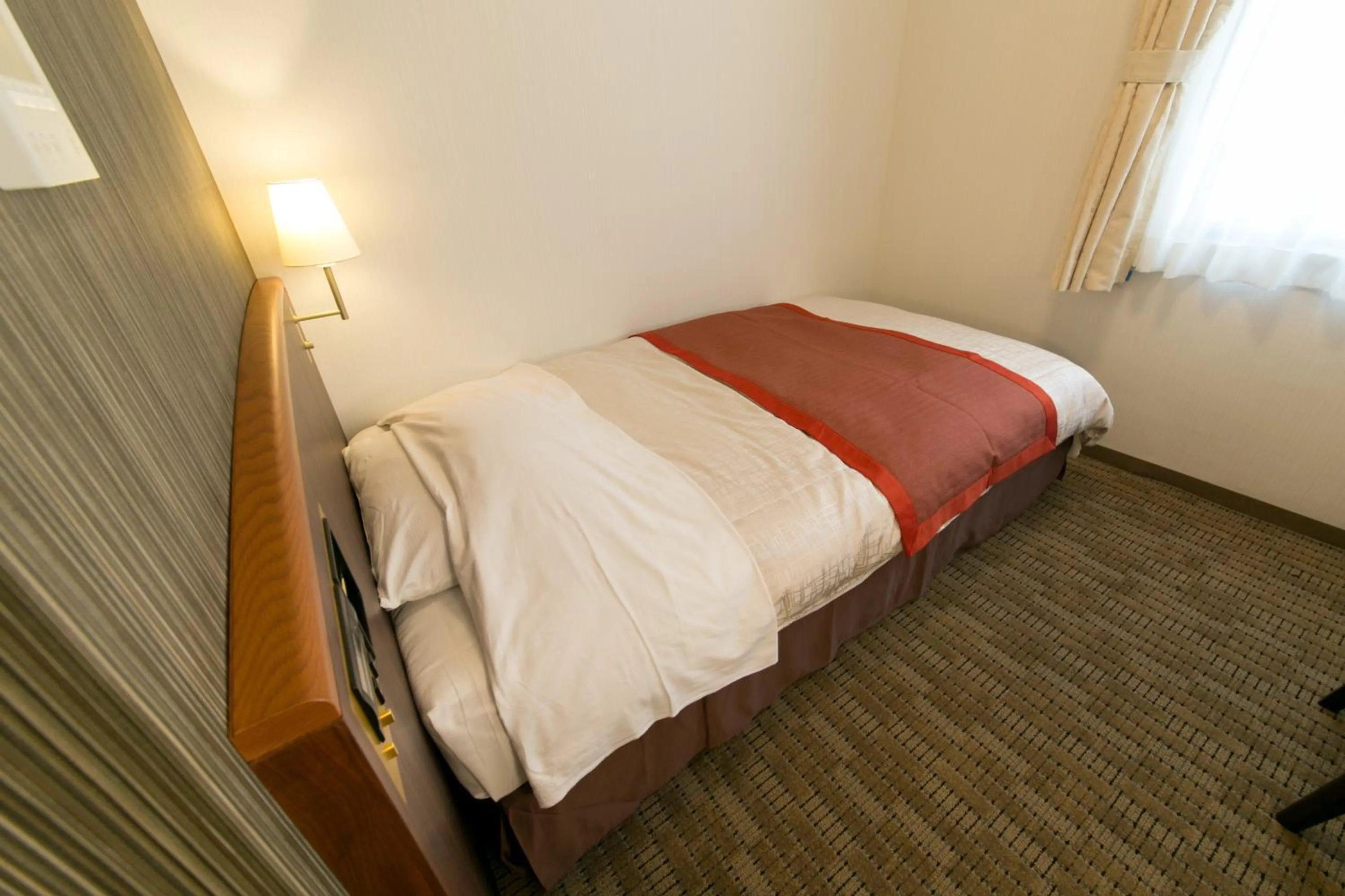 Photo of the whole room, Bed in Hotel New Ueno