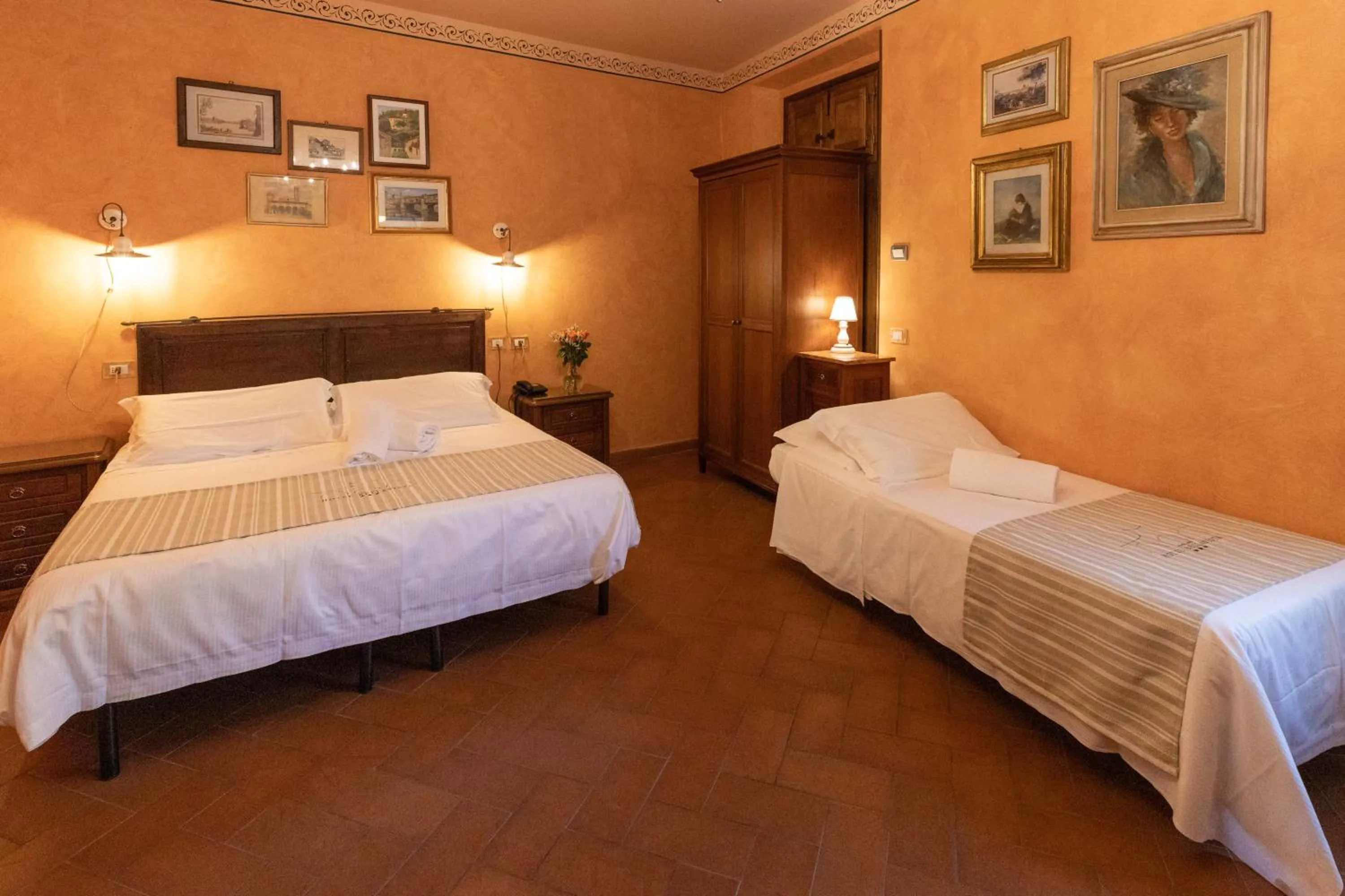 Photo of the whole room, Bed in Hotel Bellavista Impruneta