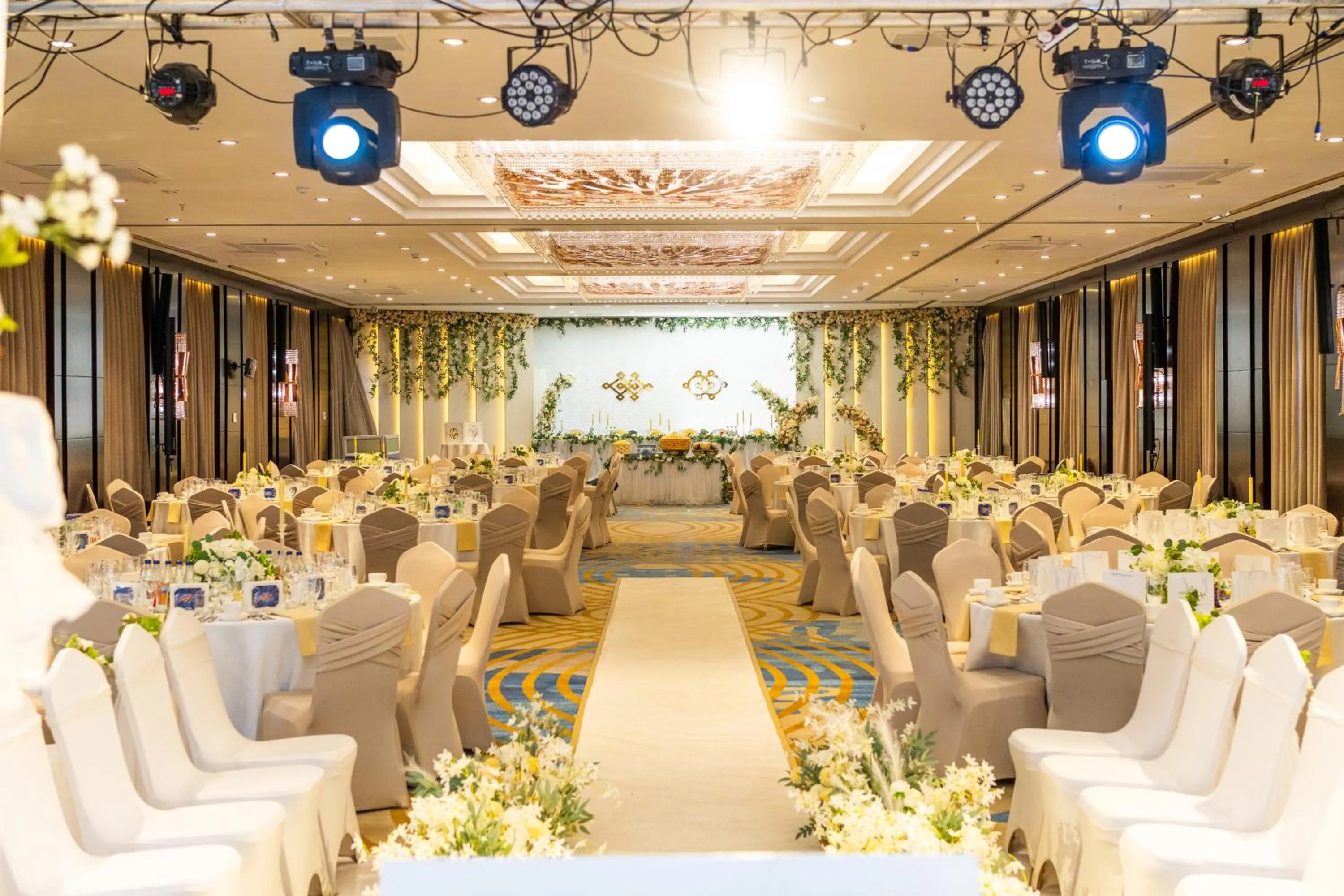 wedding in Best Western Premier Tuushin Hotel