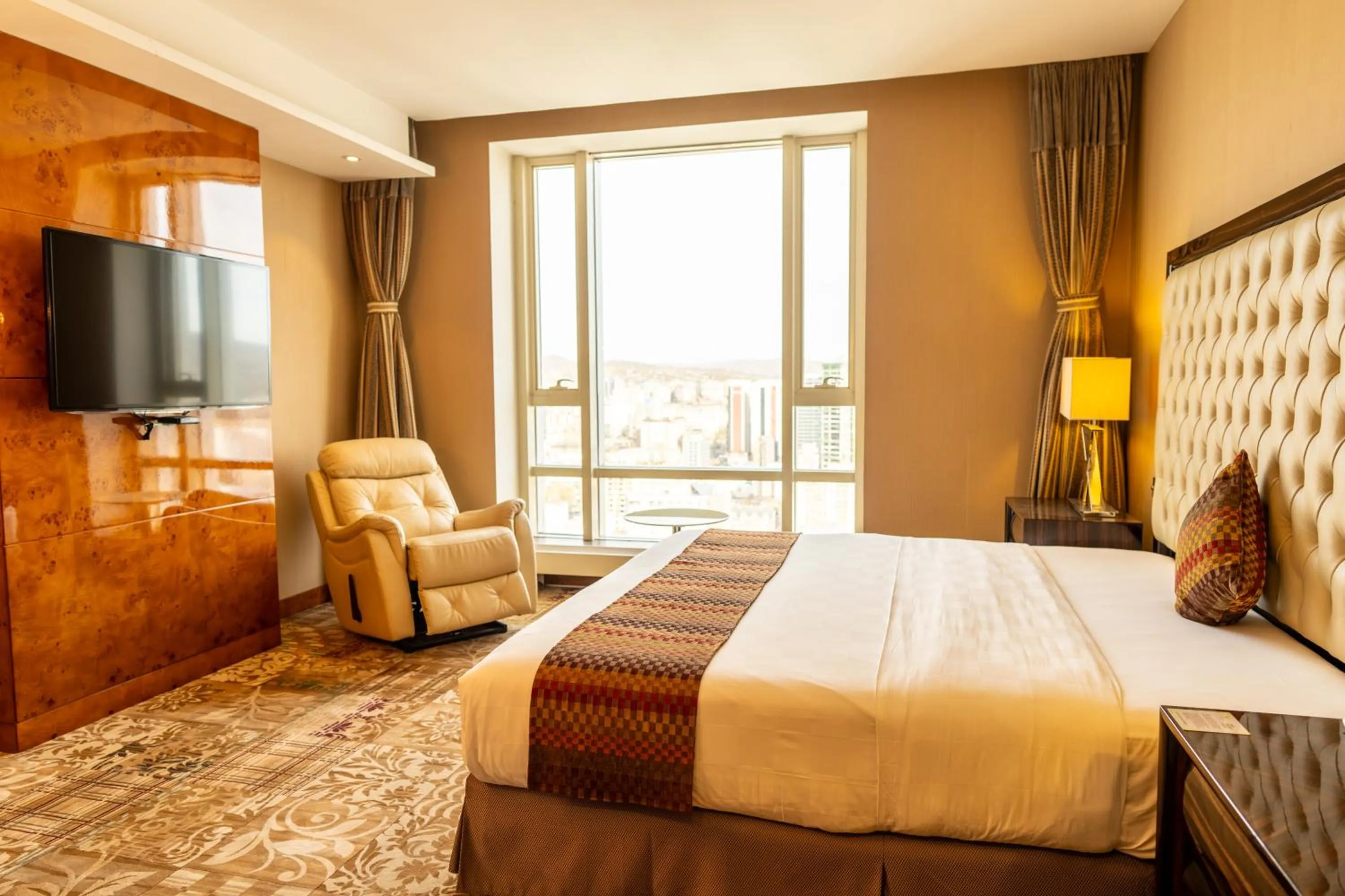 Bedroom, Bed in Best Western Premier Tuushin Hotel