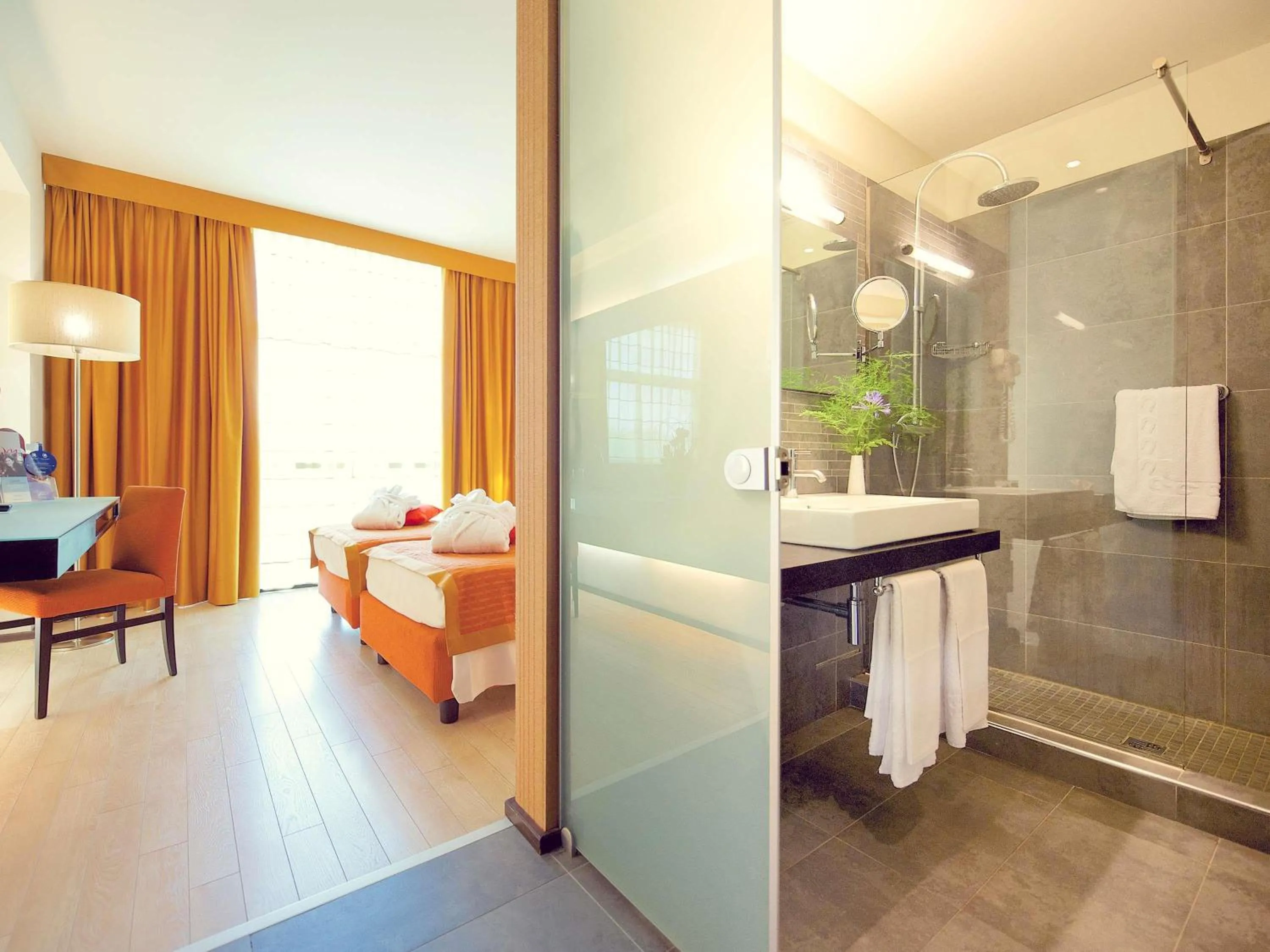 Bedroom in Hotel Mercure Siracusa