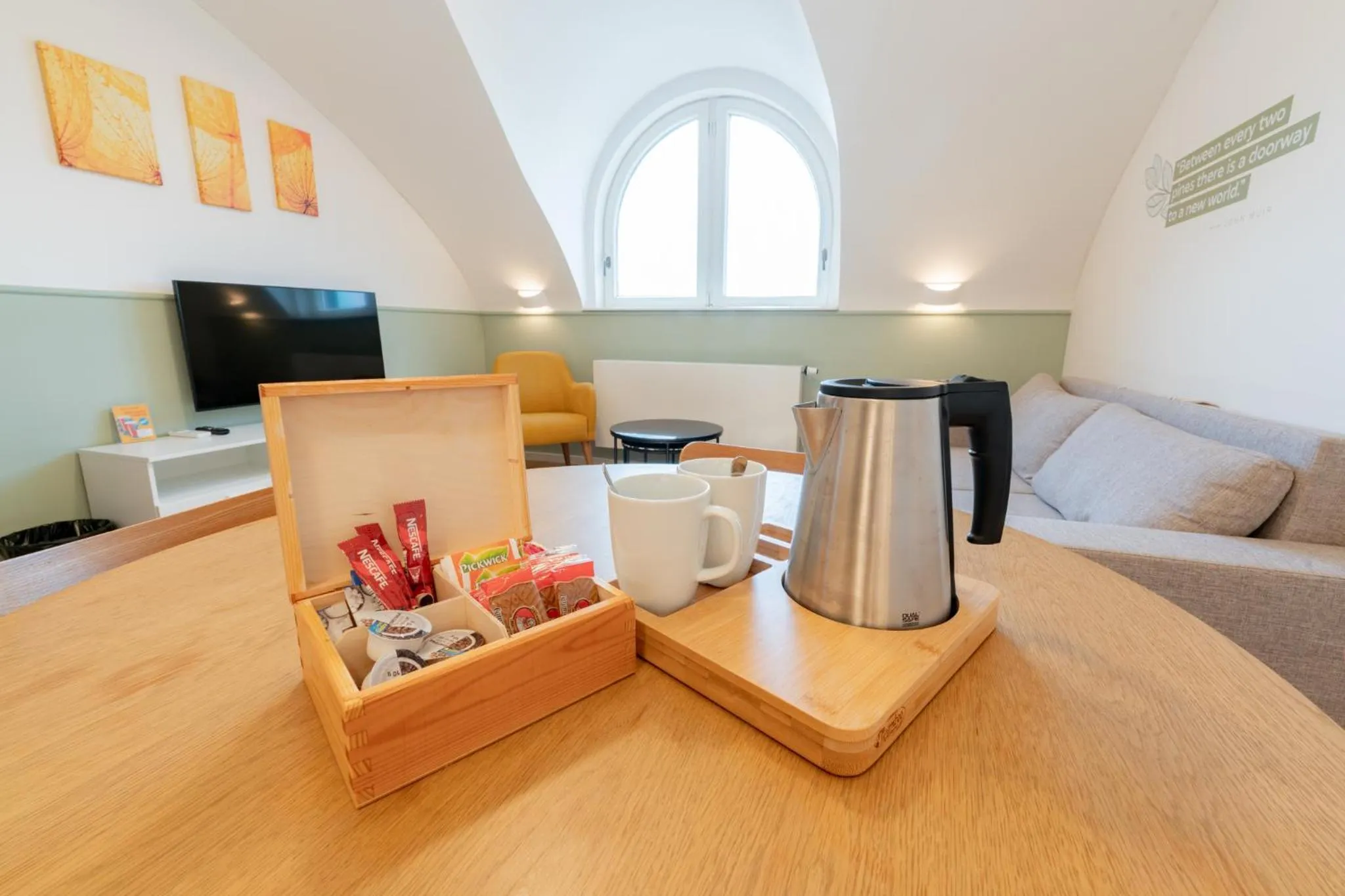 Coffee/tea facilities in Luma Terra Prague Hostel