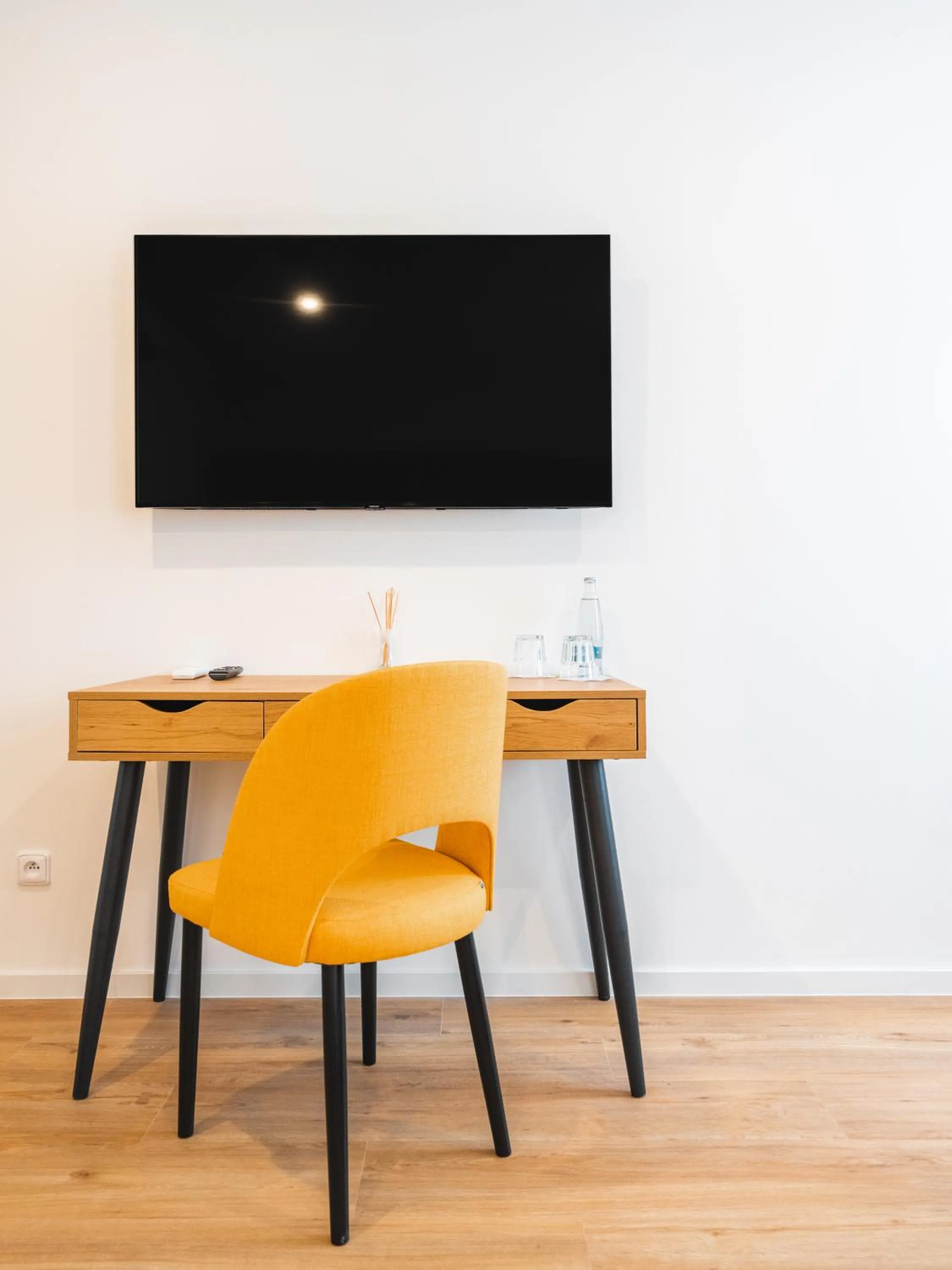 TV and multimedia in Luma Terra Prague Hostel