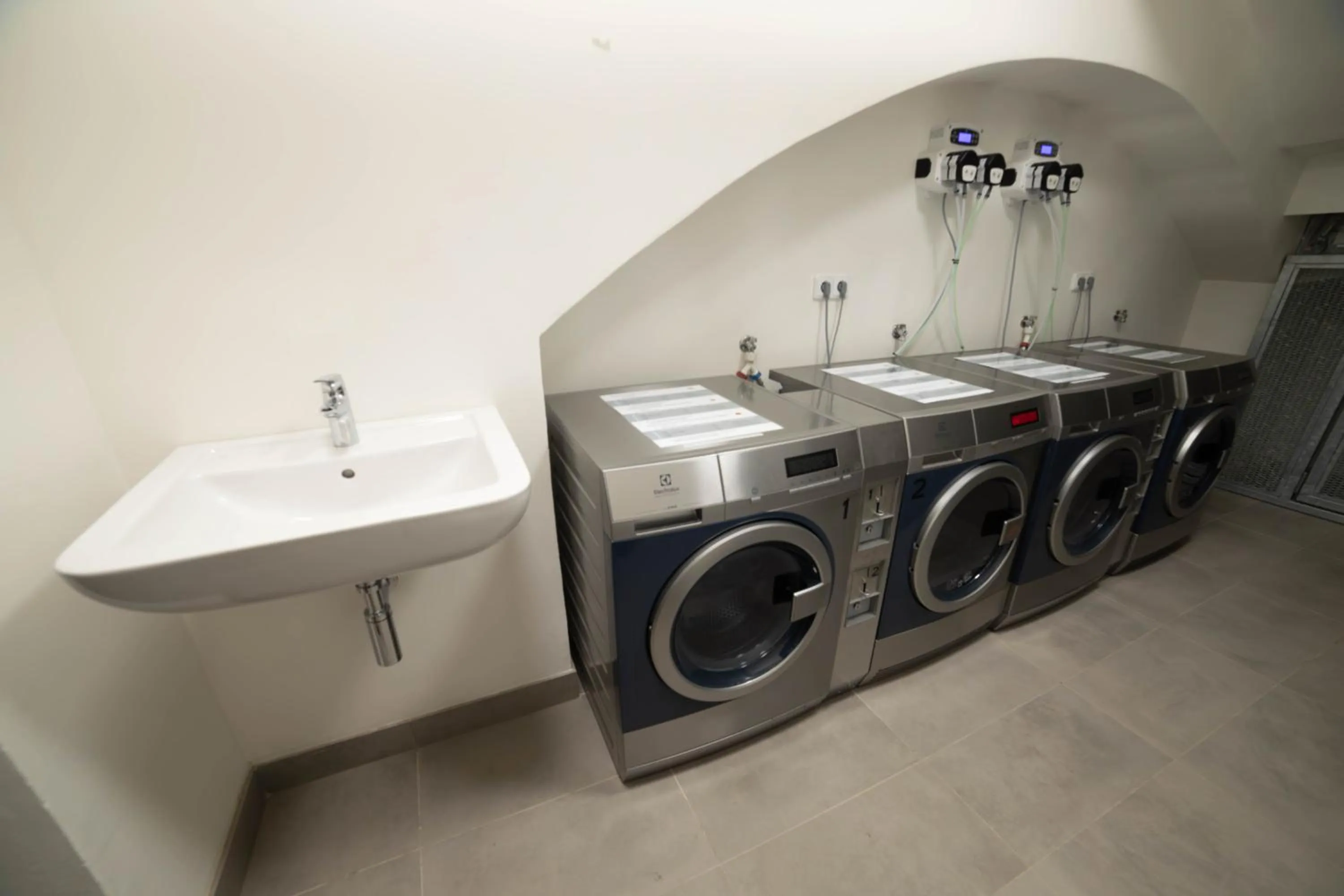 laundry in Luma Terra Prague Hostel