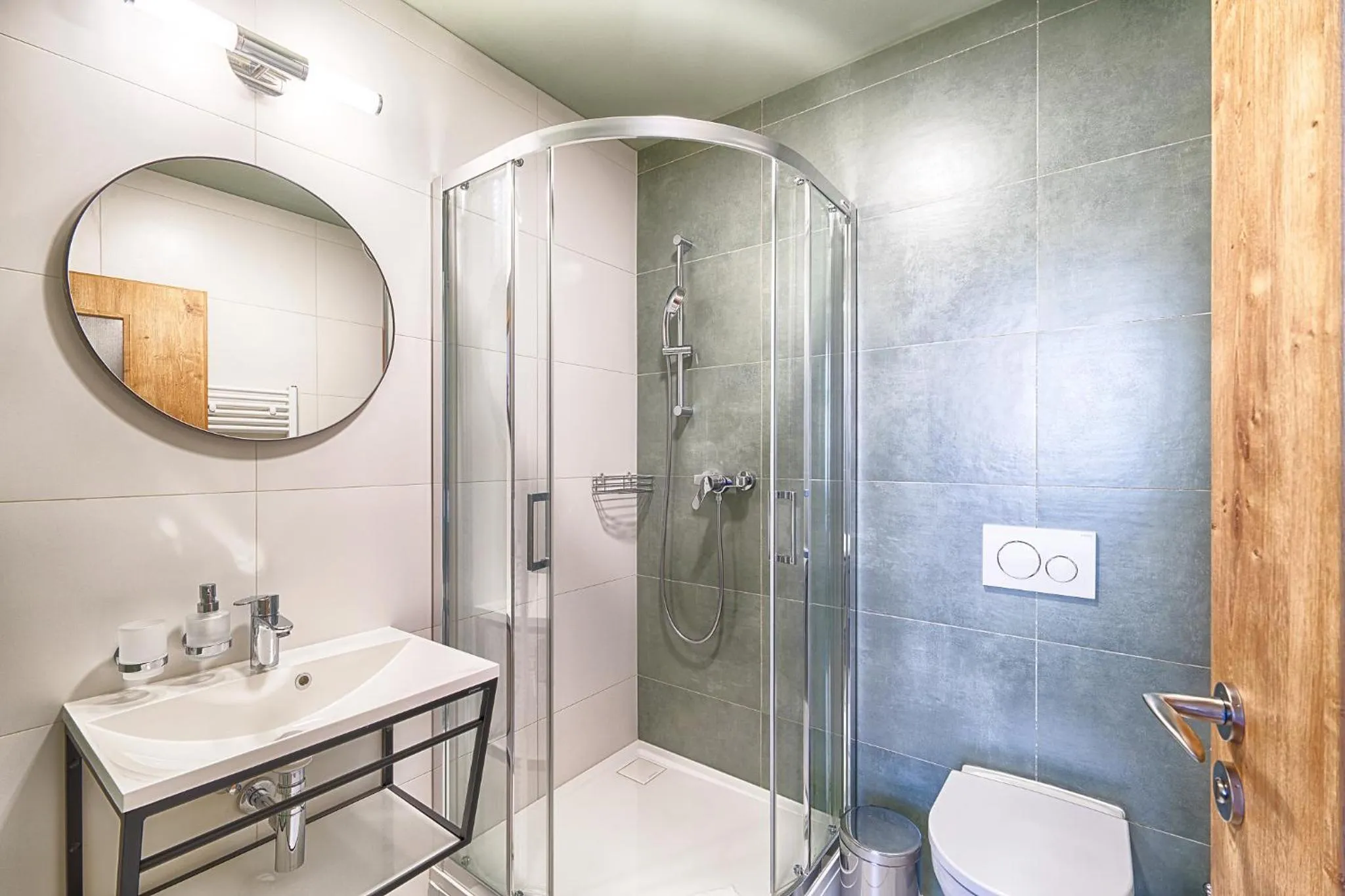 Bathroom in Luma Terra Prague Hostel